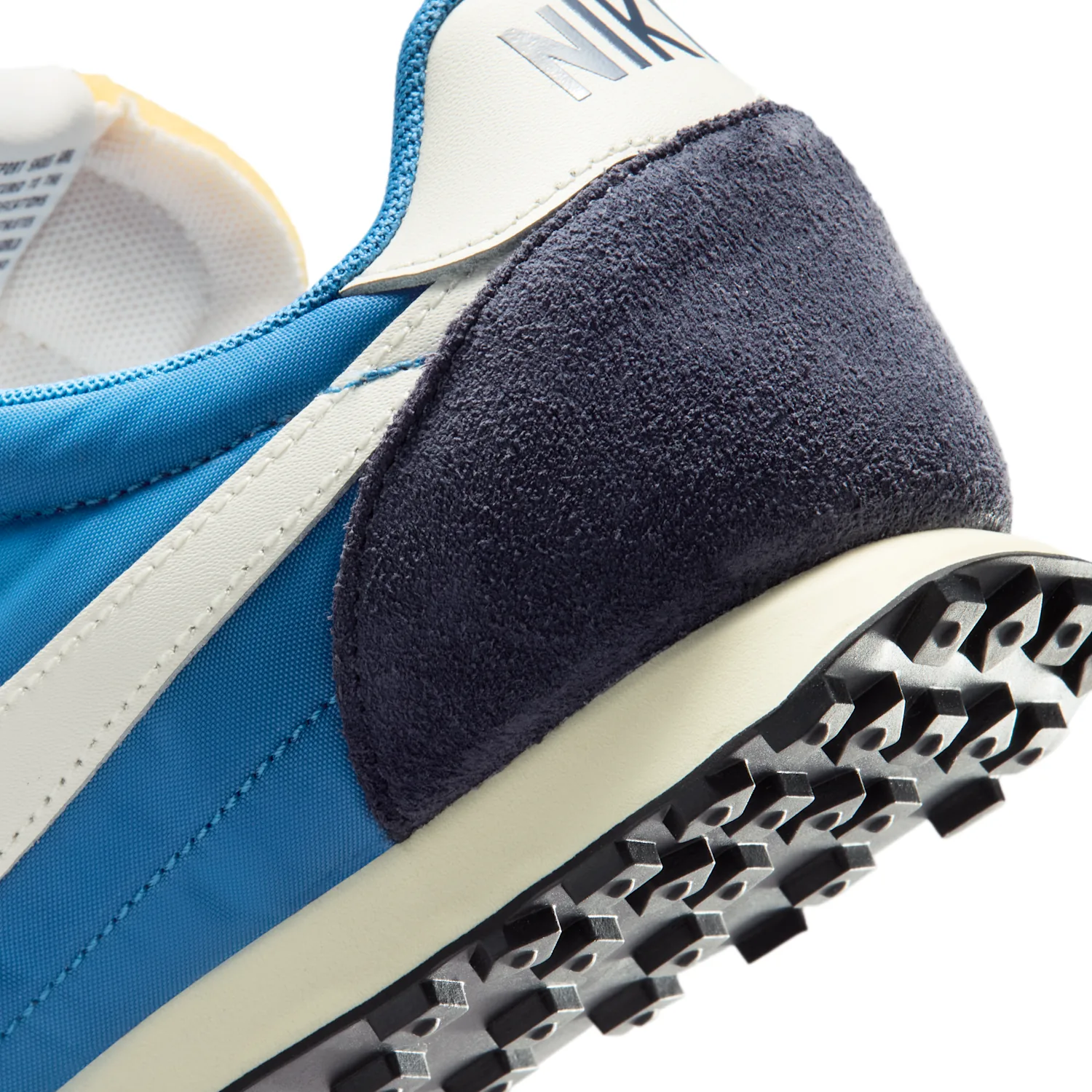 Nike Waffle Racer image 8