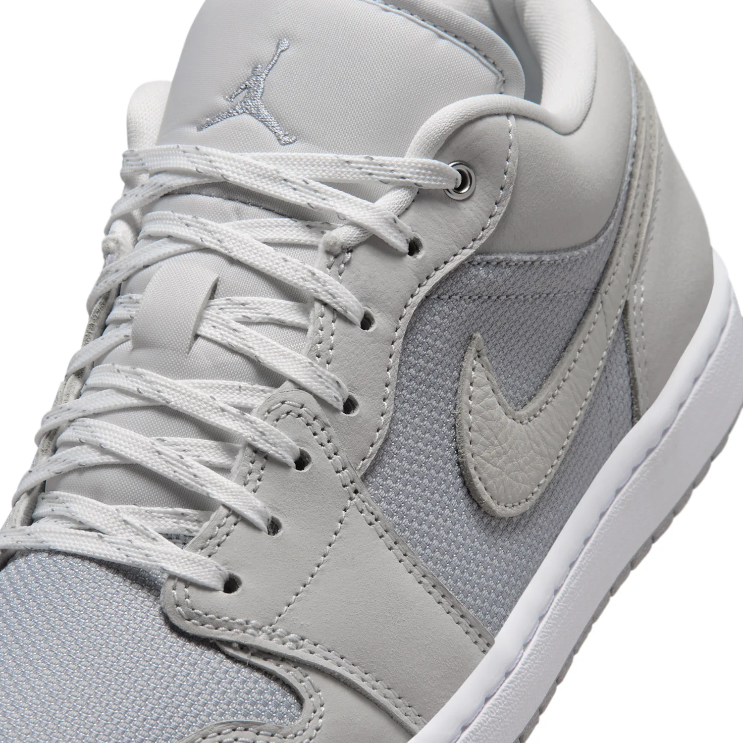 Air Jordan 1 Low SE image 7