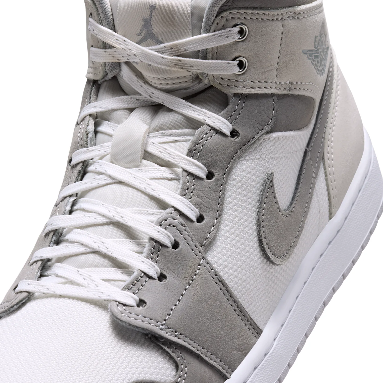 Air Jordan 1 Mid SE image 7