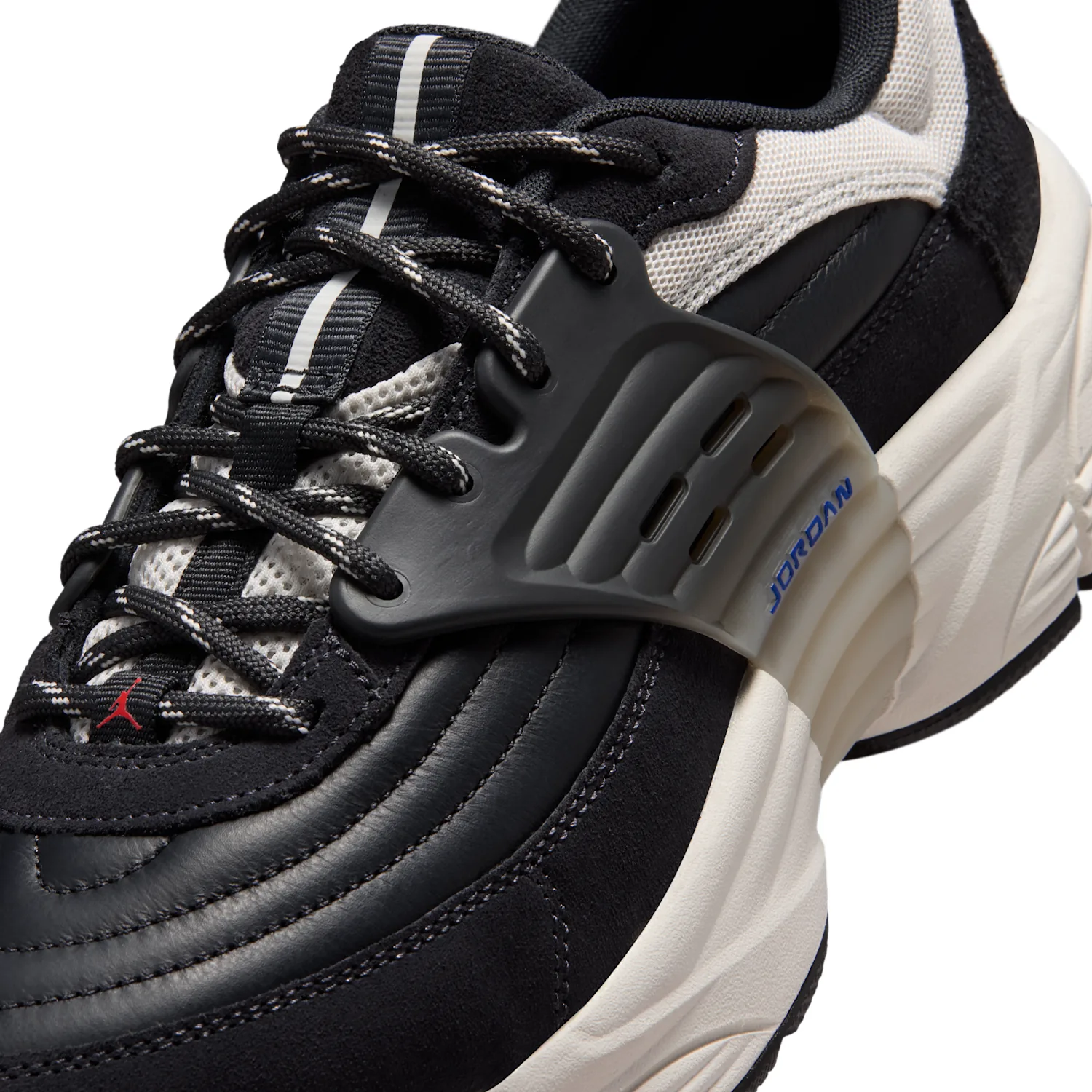 Jordan Trunner O/S SE image 7