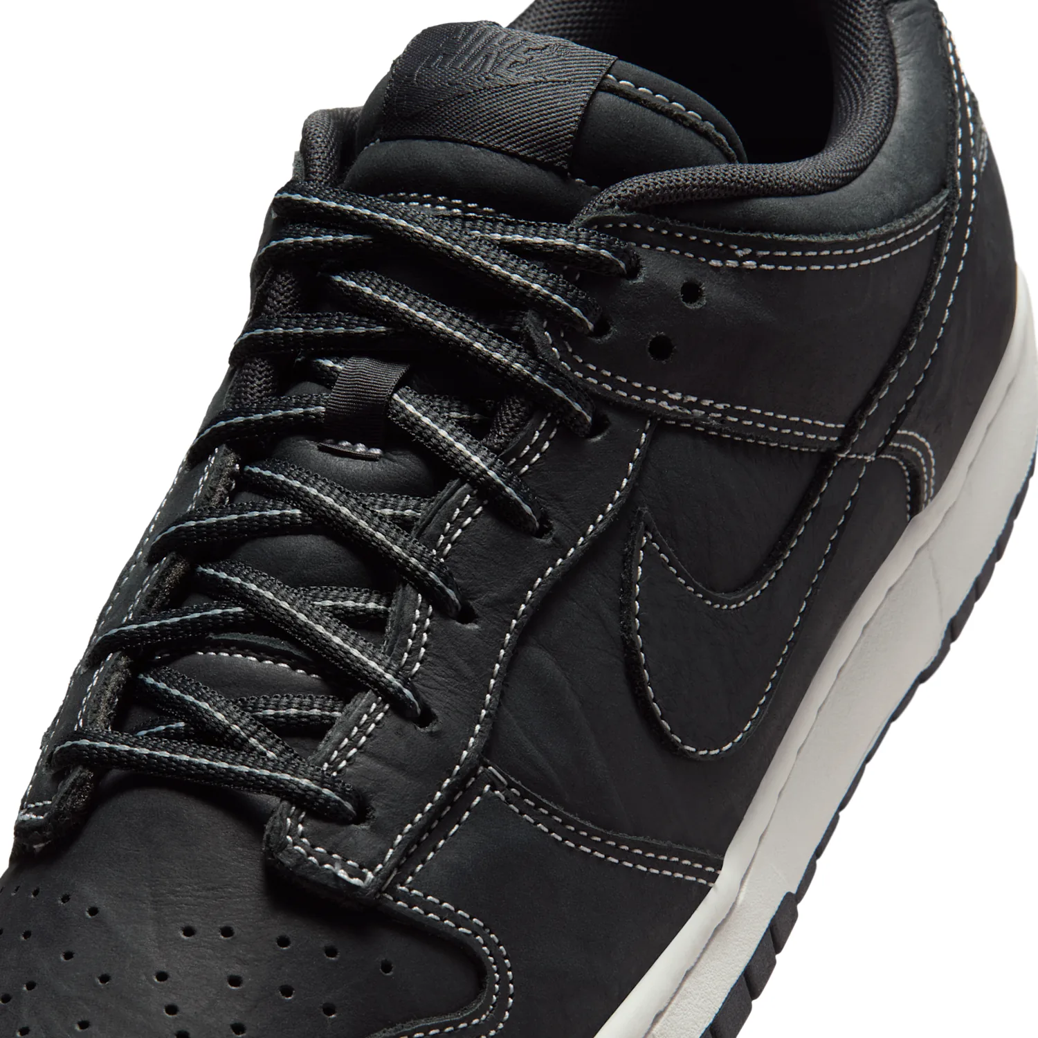 Nike Dunk Low image 7