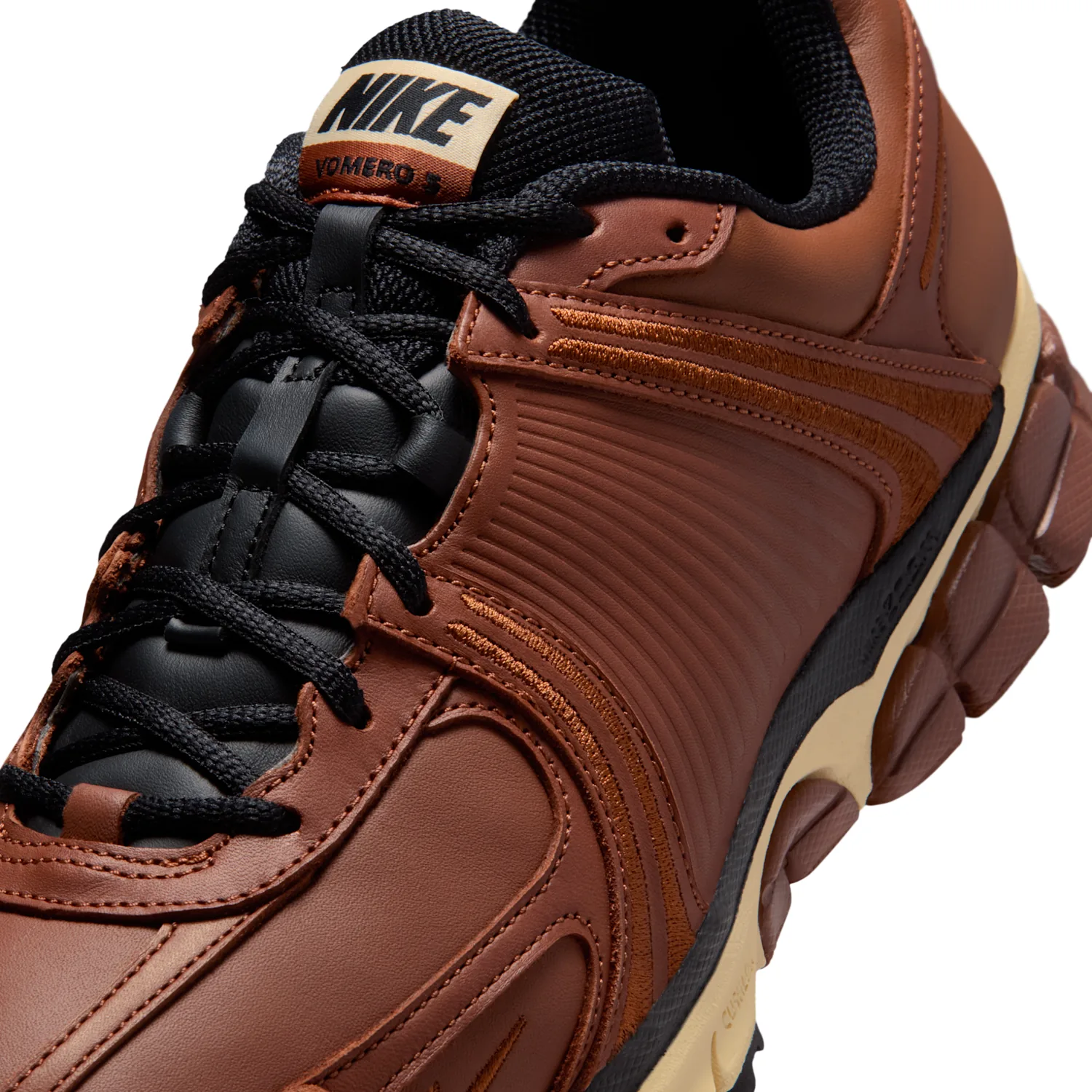 Nike Zoom Vomero 5 image 7