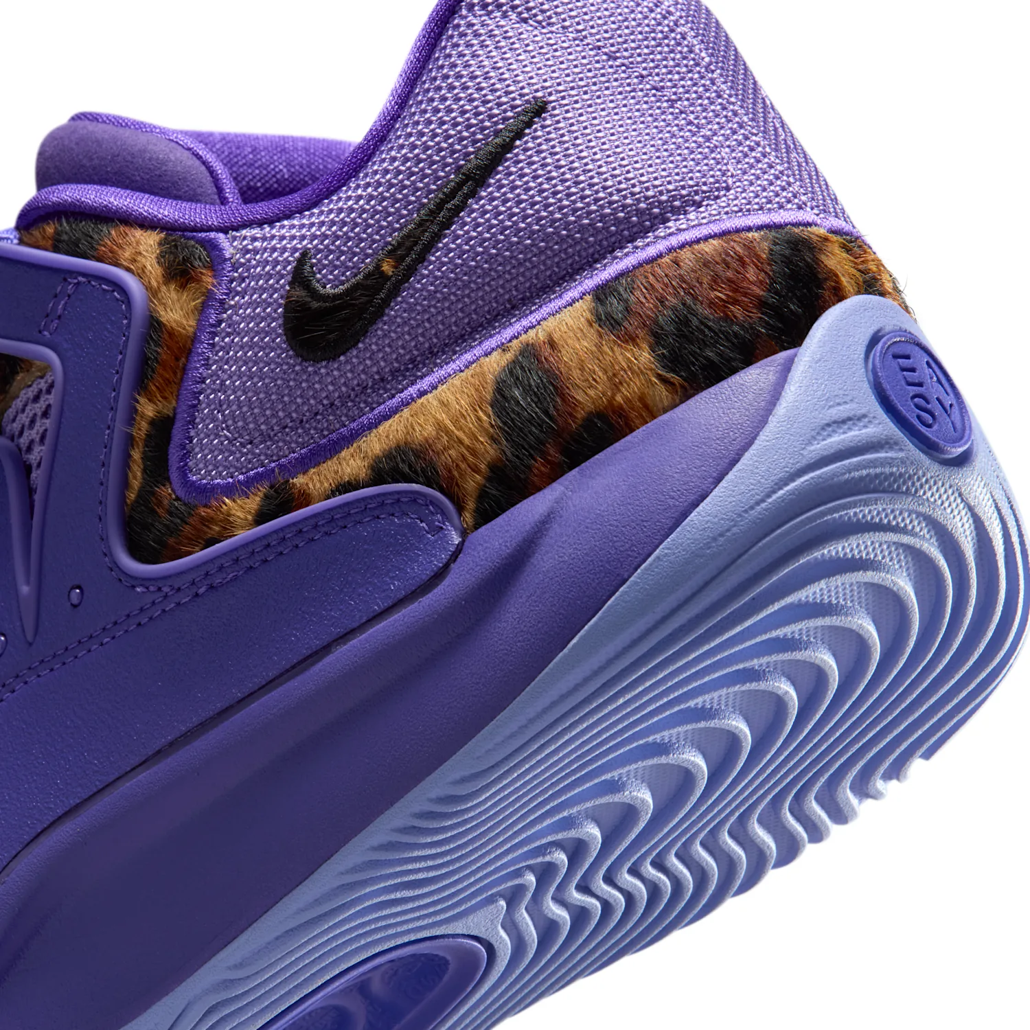 KD18 x Chet Holmgren “Thunder and Reign" image 8
