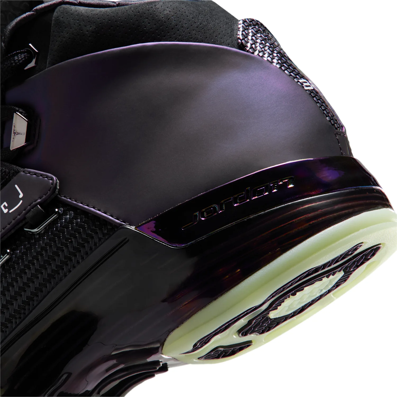 Air Jordan 17 x Doernbecher Freestyle "Zach" image 18