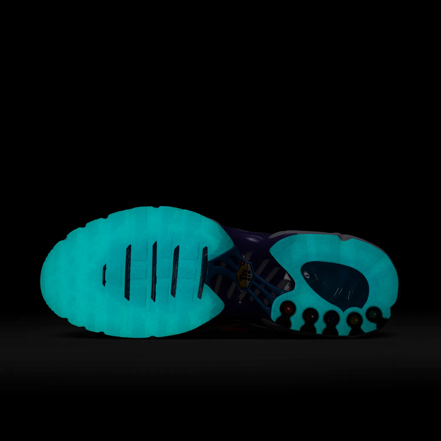 Air Max Plus x Doernbecher Freestyle "Sergio" image 16