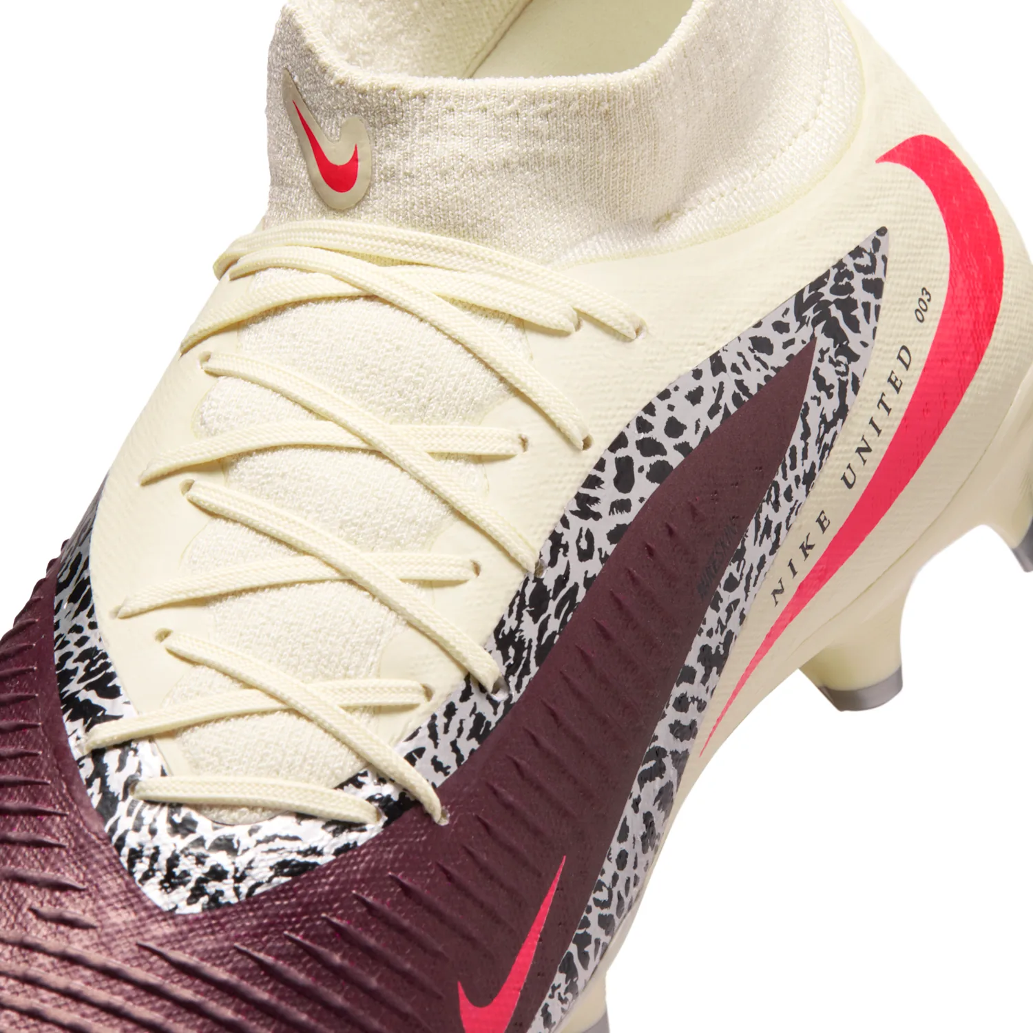 Nike United Phantom 6 High Academy image 9