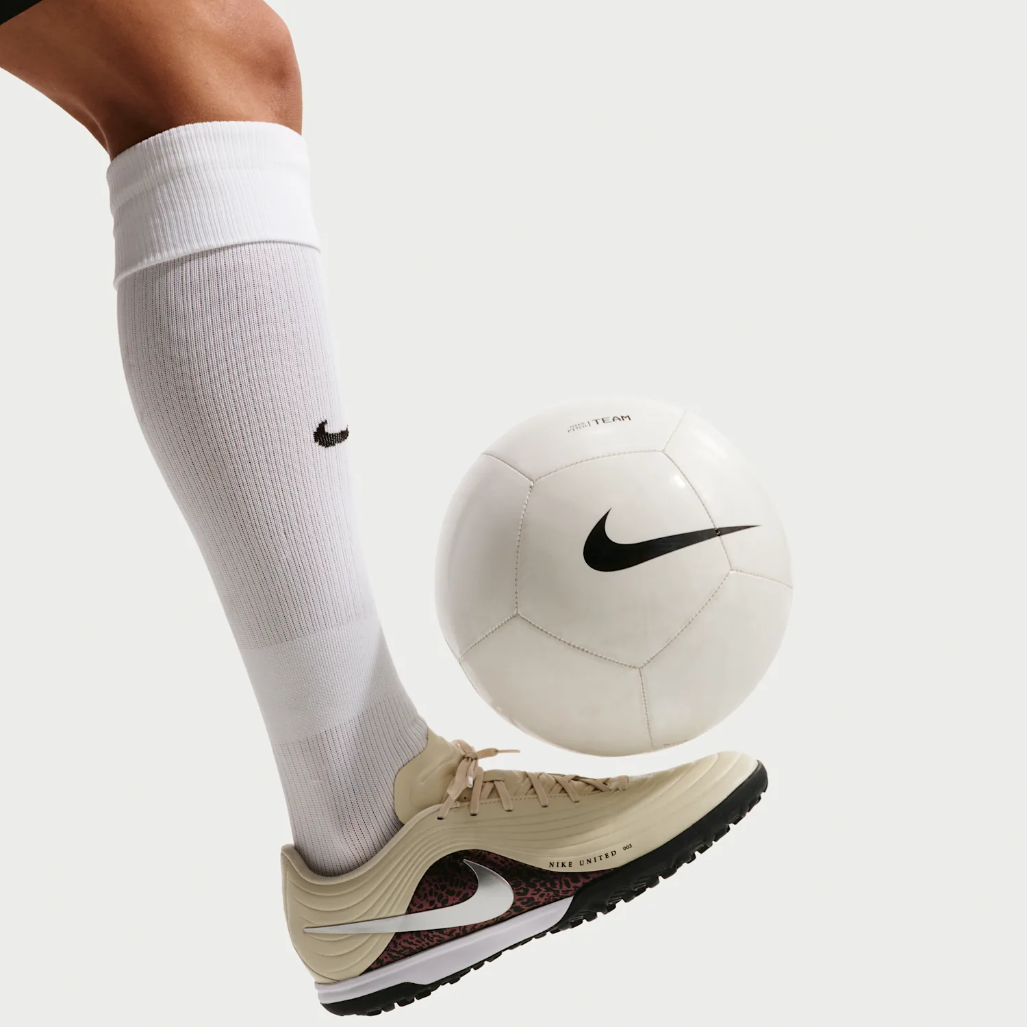 Nike United Tiempo Maestro Academy image 9