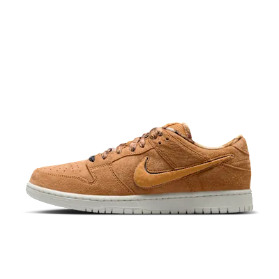Nike SB Dunk Low Pro