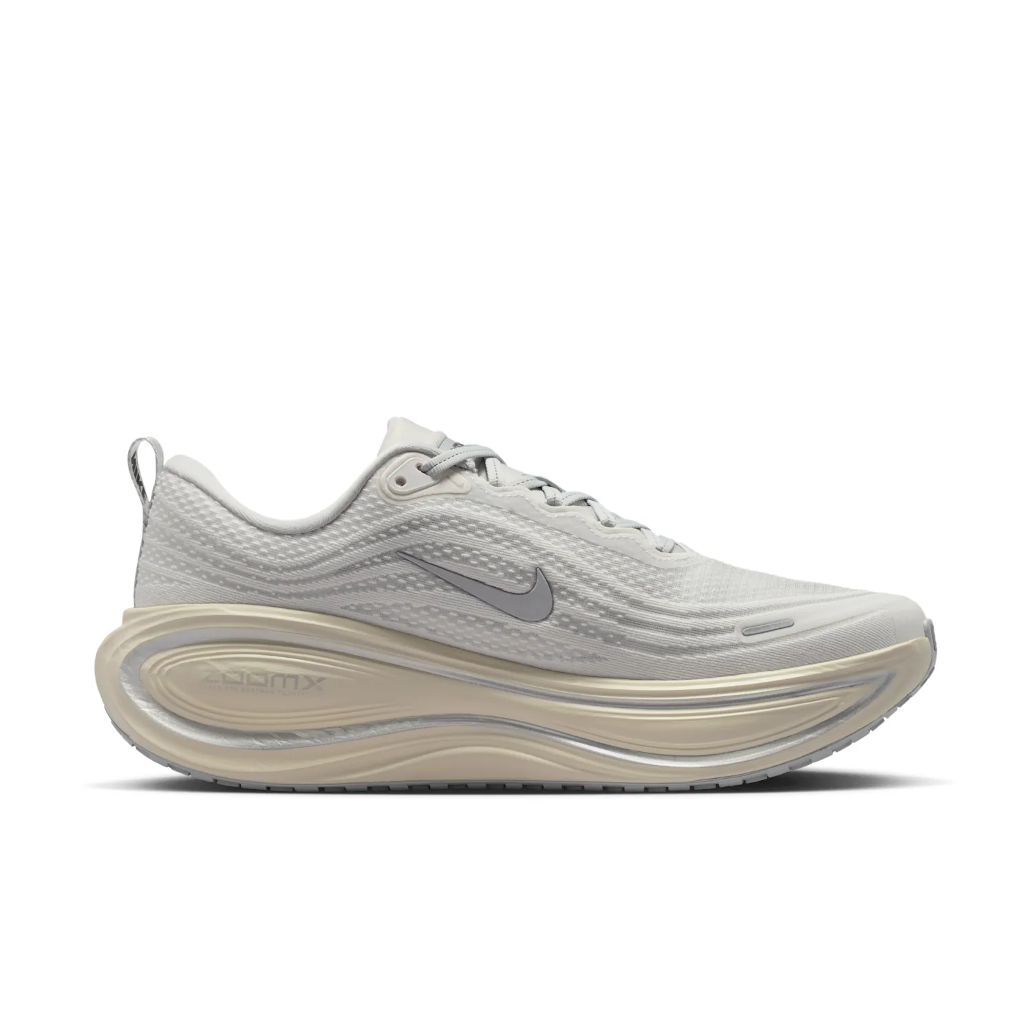 Nike Vomero Plus image 5