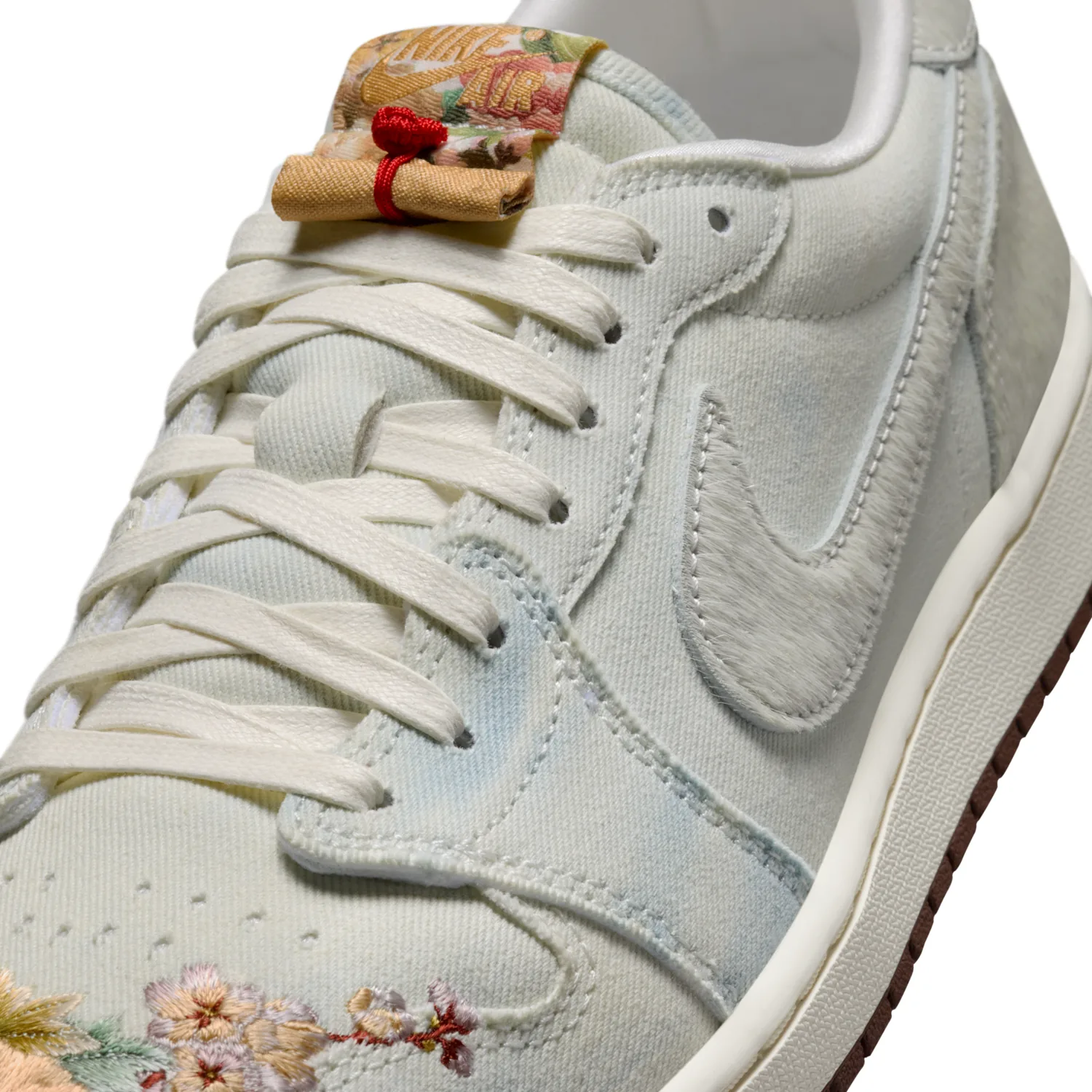Air Jordan 1 Retro Low OG image 9