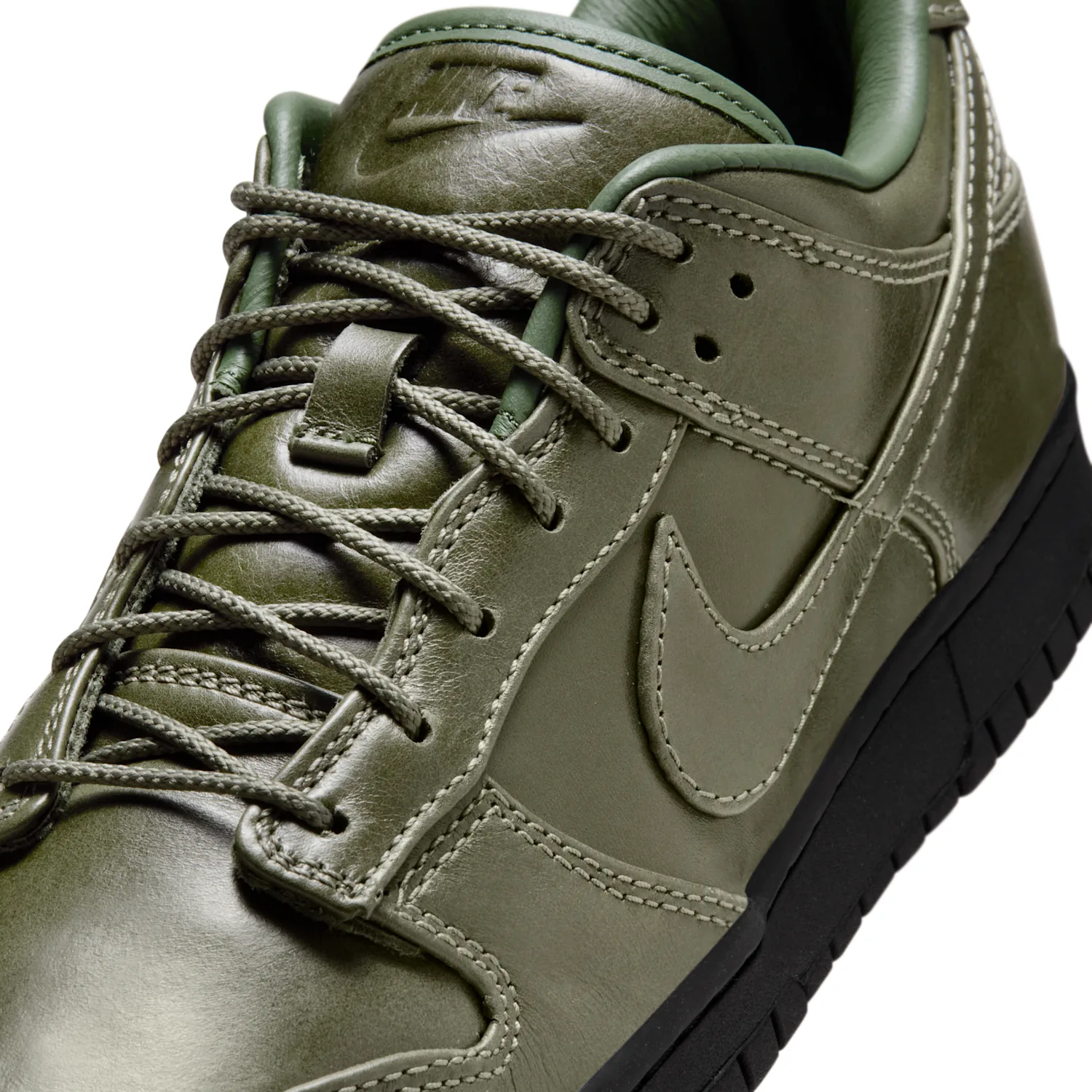 Nike Dunk Low Retro Premium image 7
