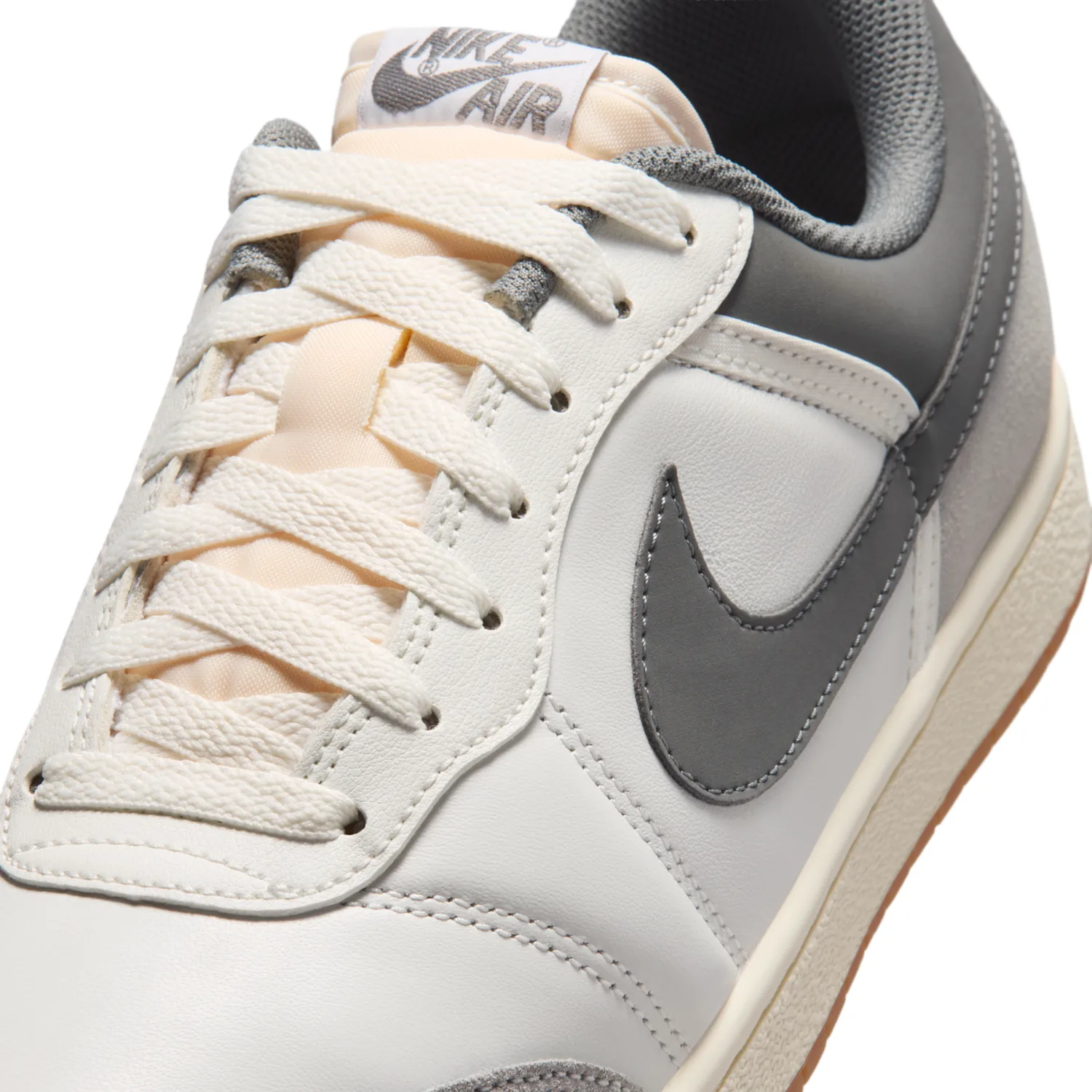 Air Jordan Skyline Low LE image 7