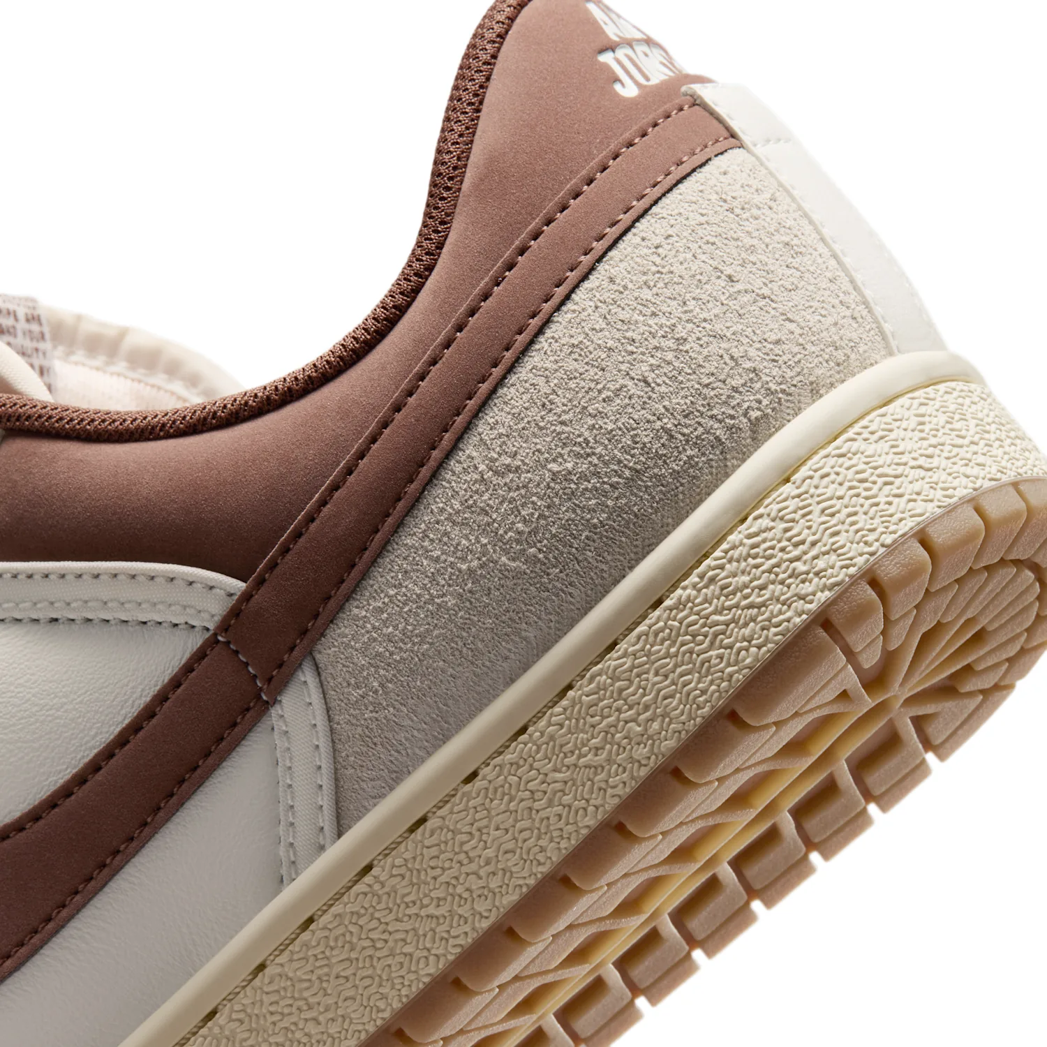Air Jordan Skyline Low LE image 8