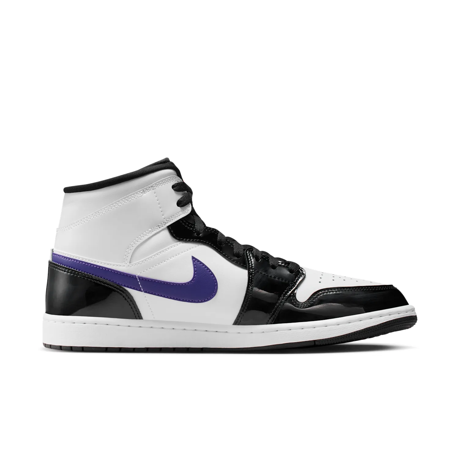 Air Jordan 1 Mid SE image 3