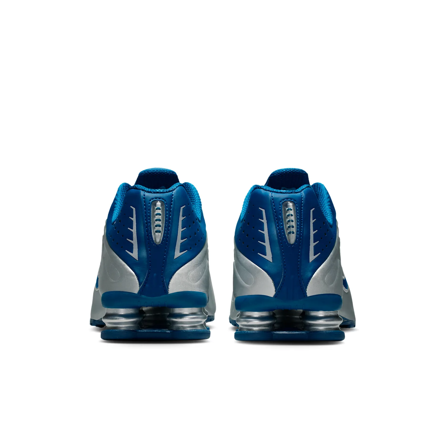 Nike Shox R4 image 6