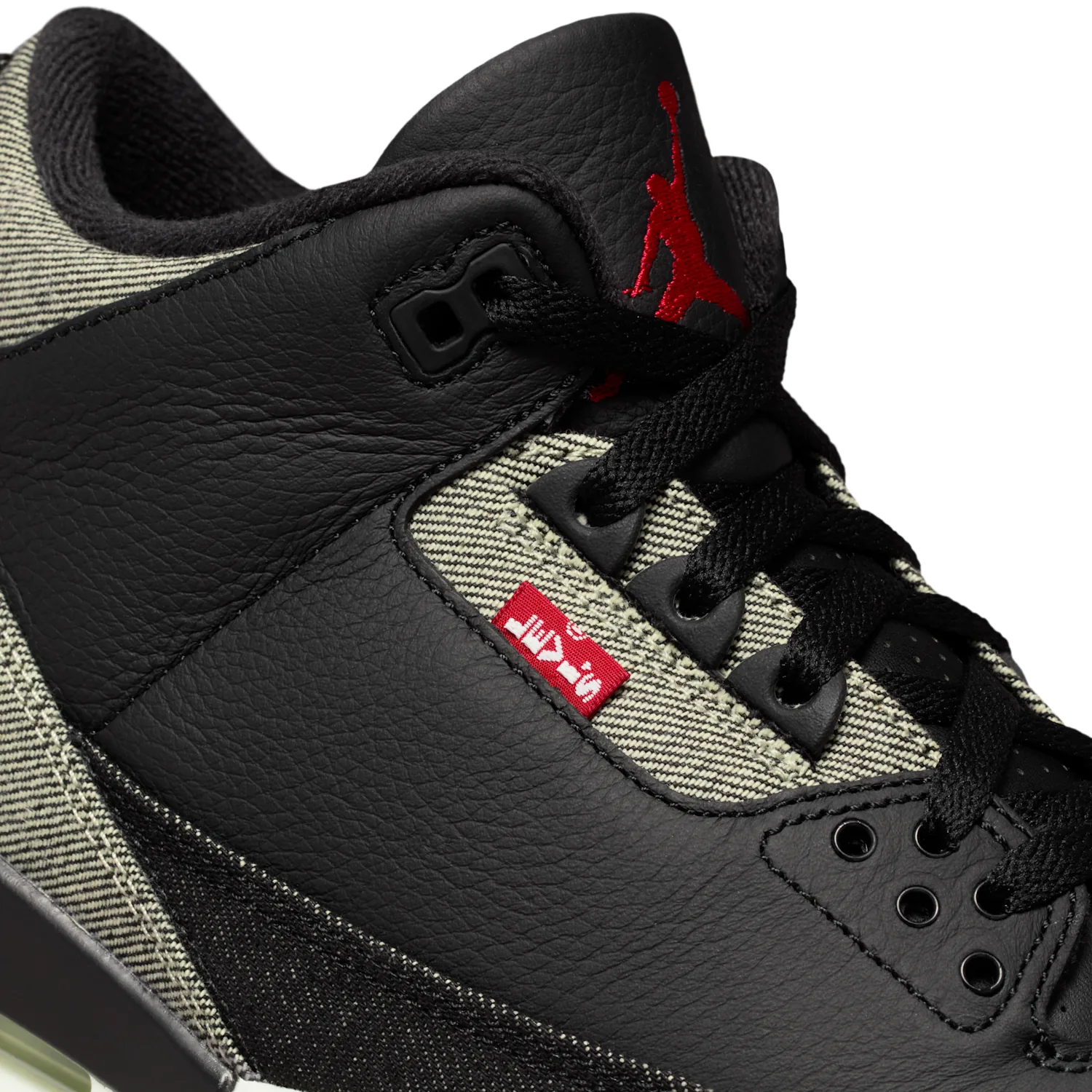 Air Jordan 3 x Levi's® "Black and White" image 13