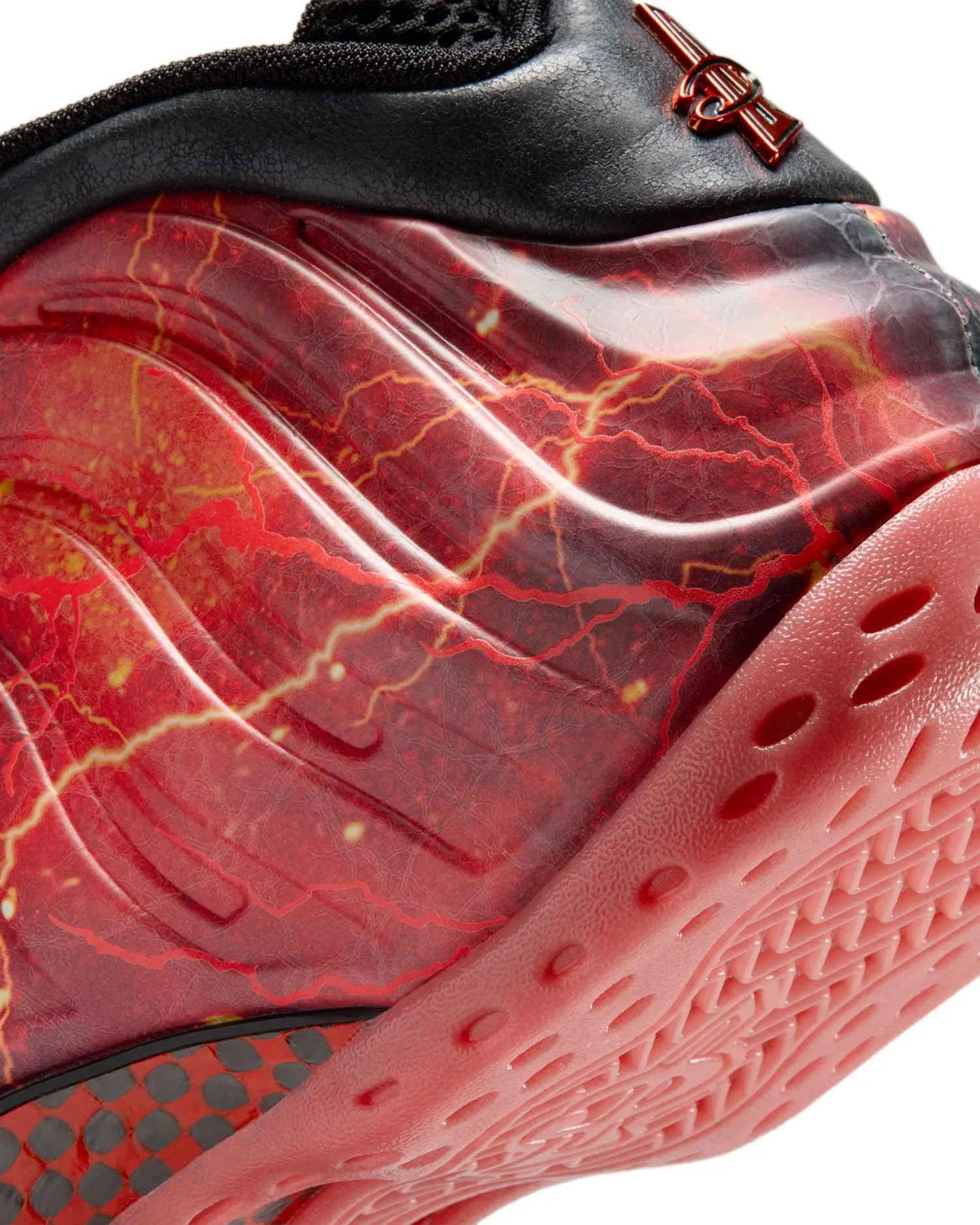 Nike Air Foamposite One x Stranger Things image 11