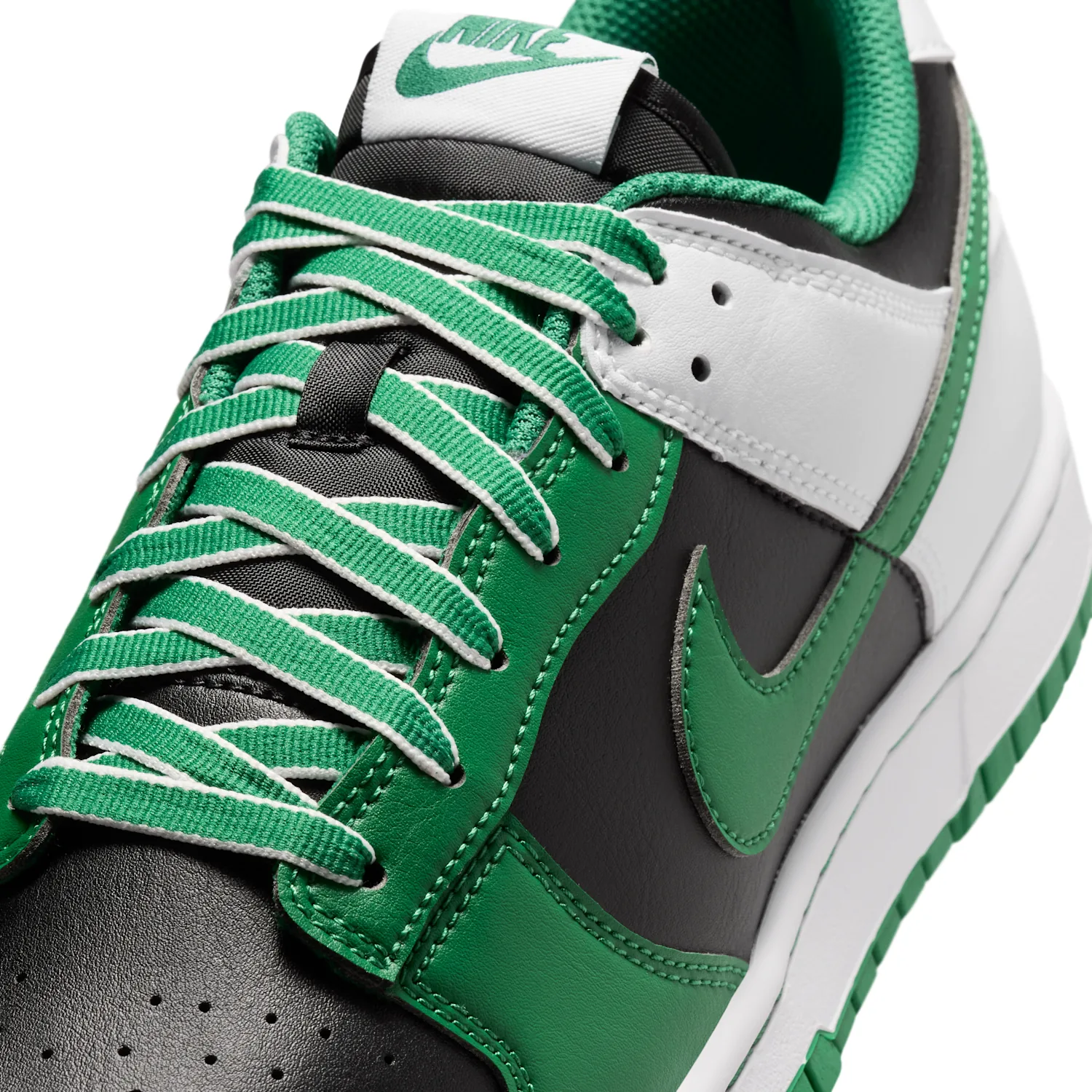 Nike Dunk Low Retro image 7