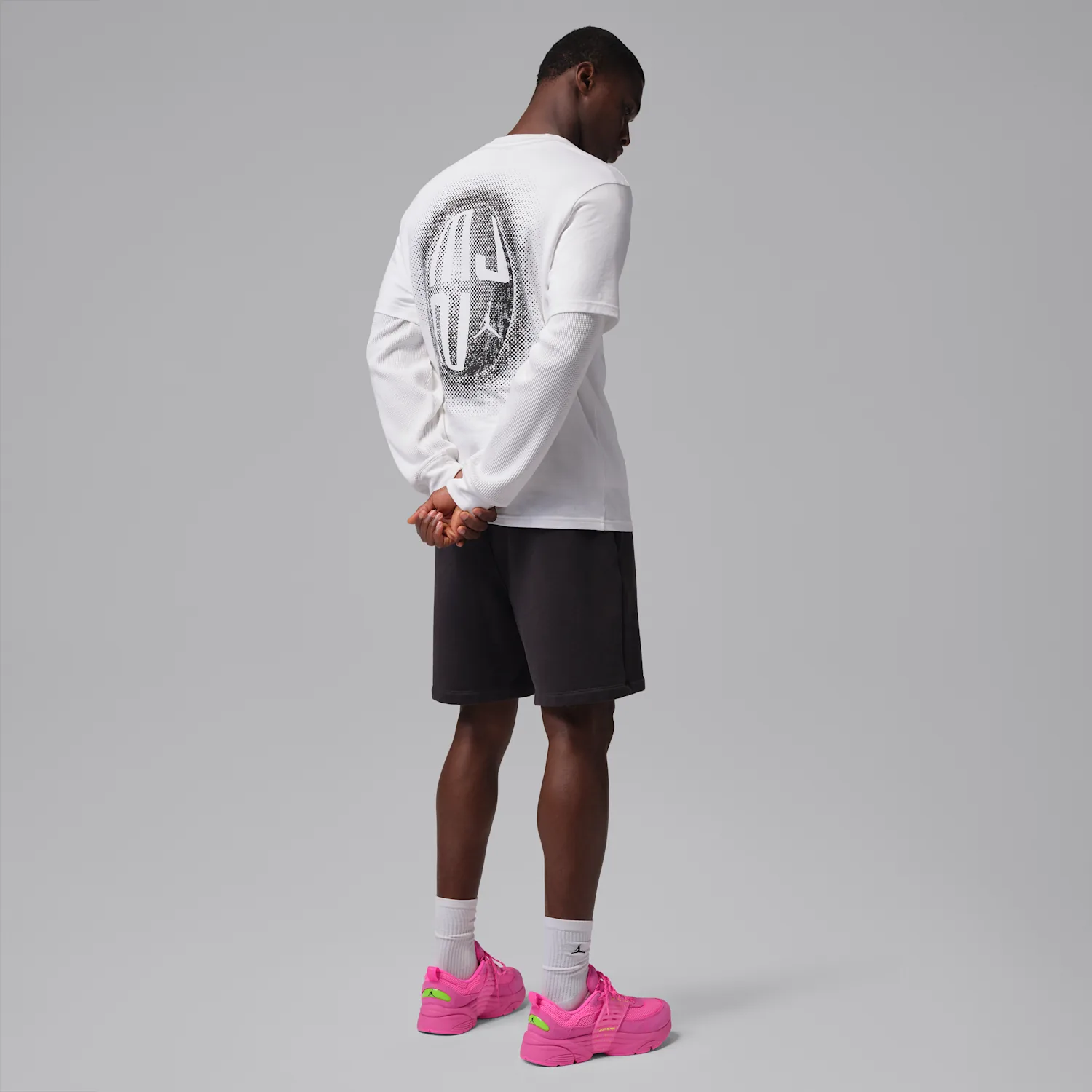 Jordan Trunner O/S image 10