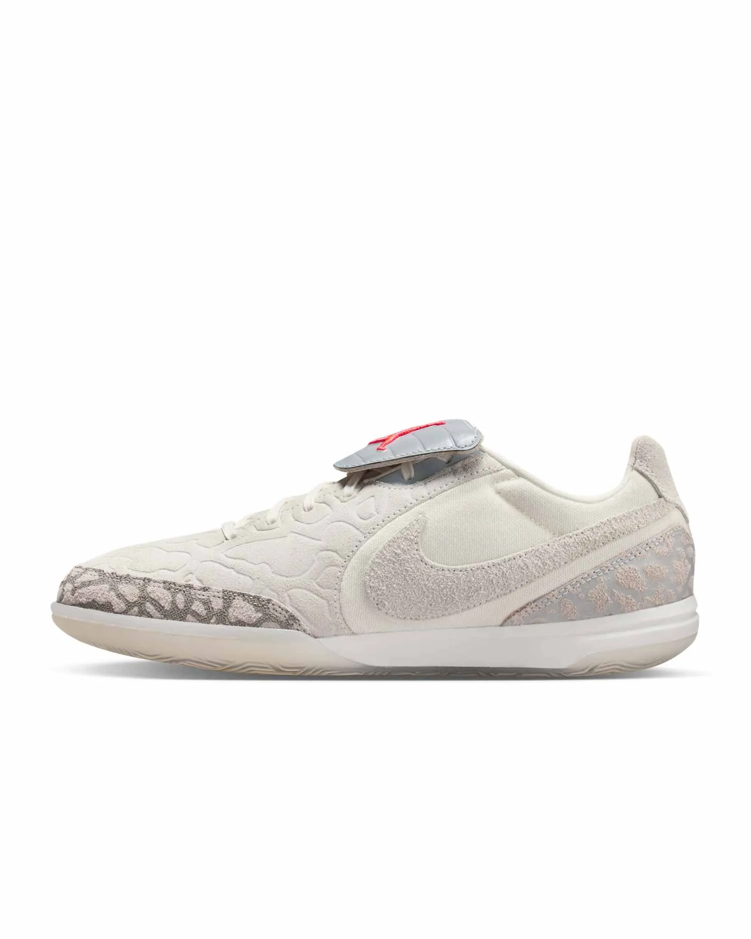 Jordan Jr. Tiempo Streetgato SE