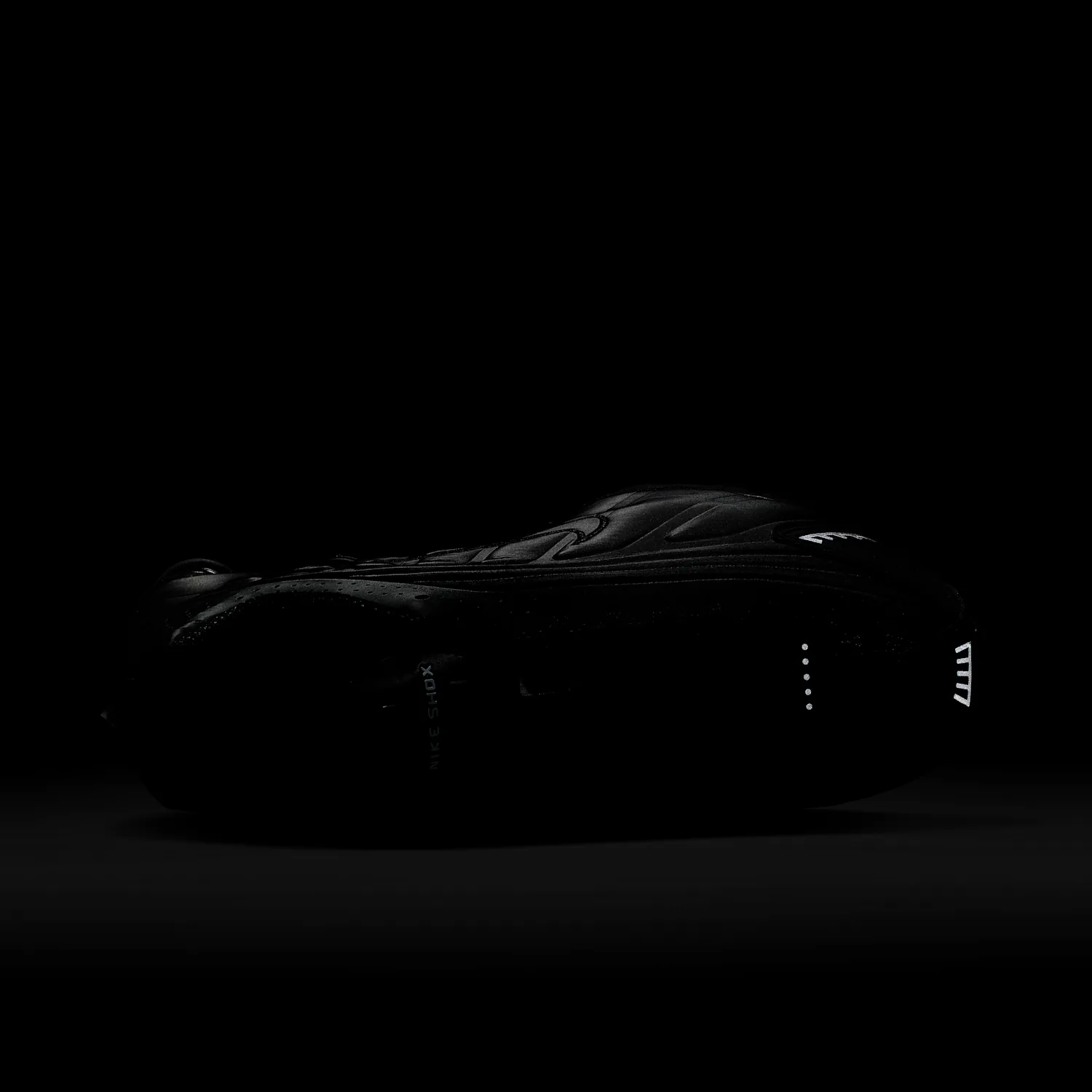 Nike Shox R4 image 10