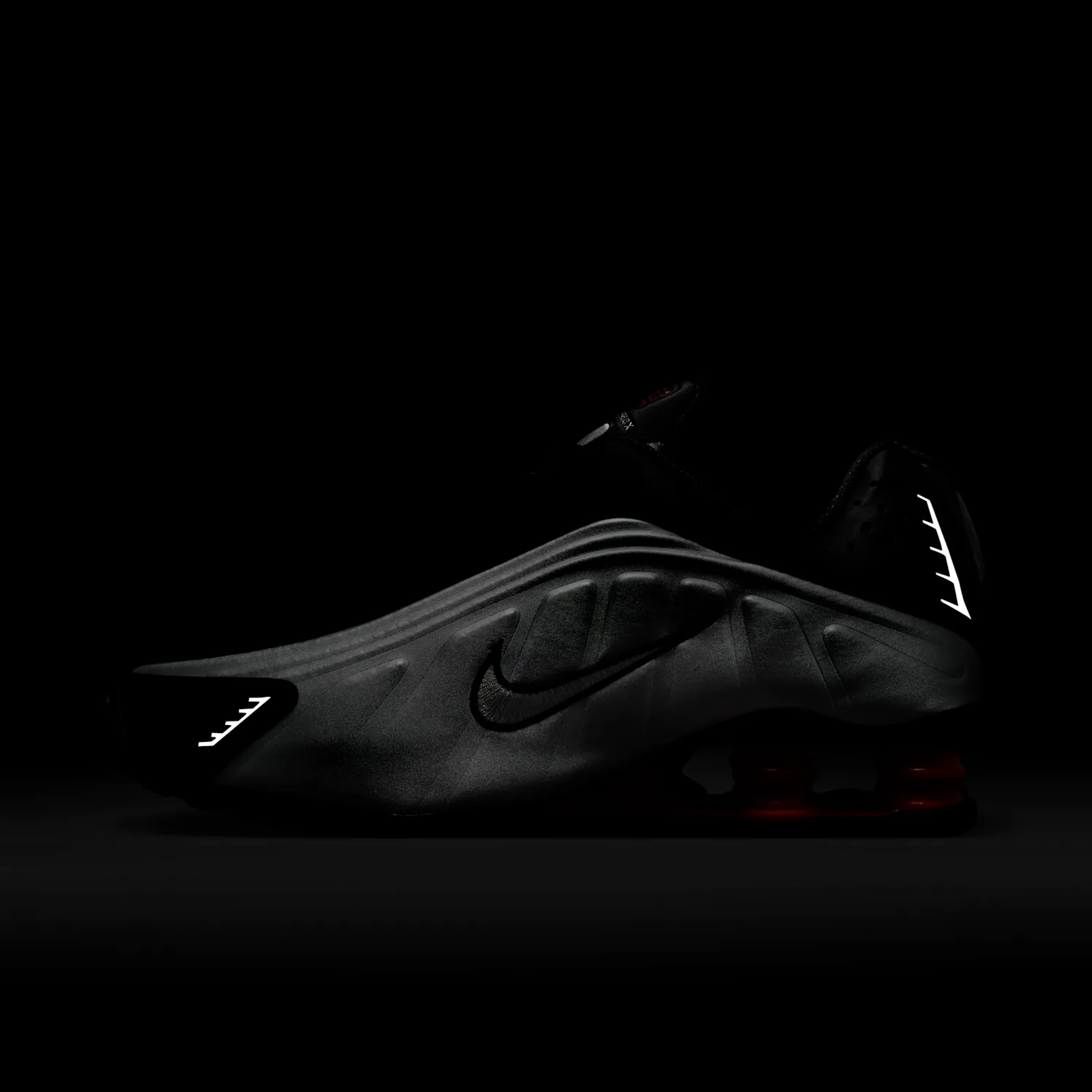 Nike Shox R4 image 3