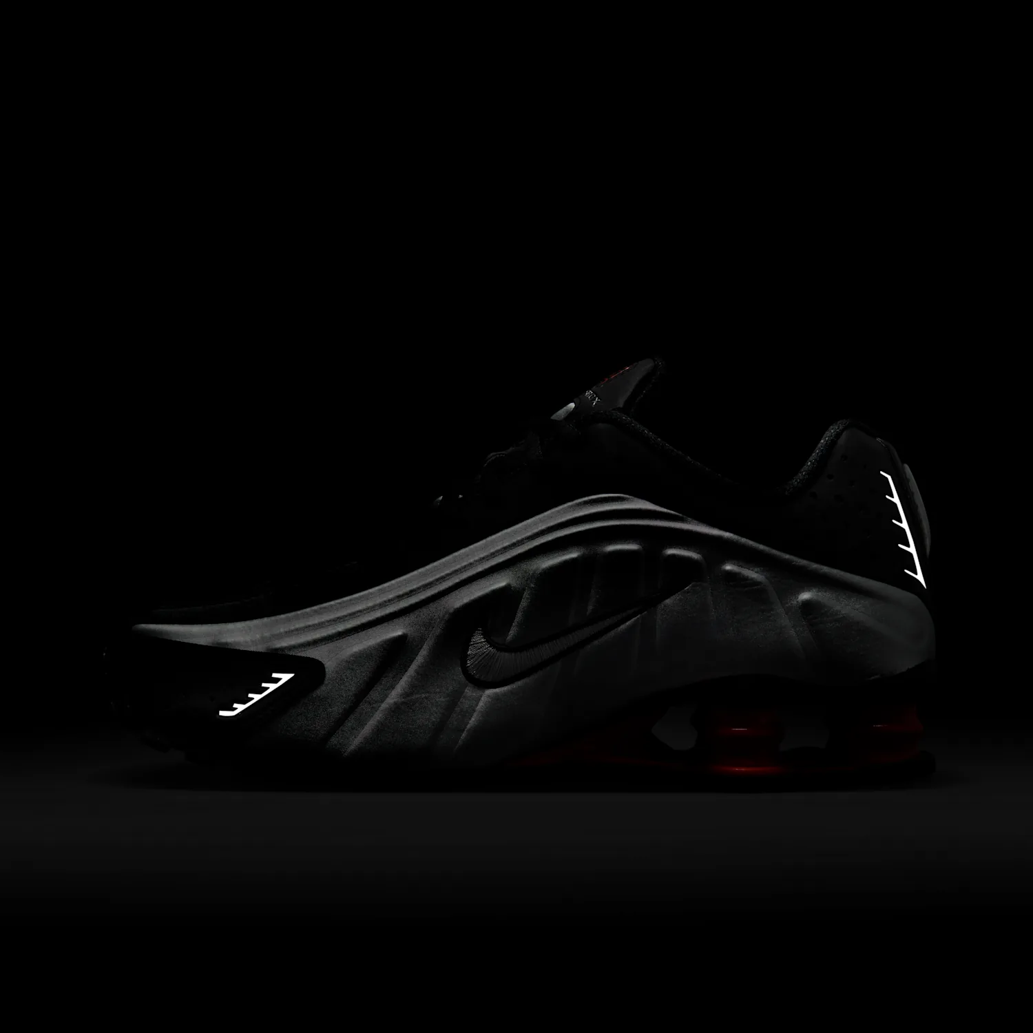 Nike Shox R4 image 4