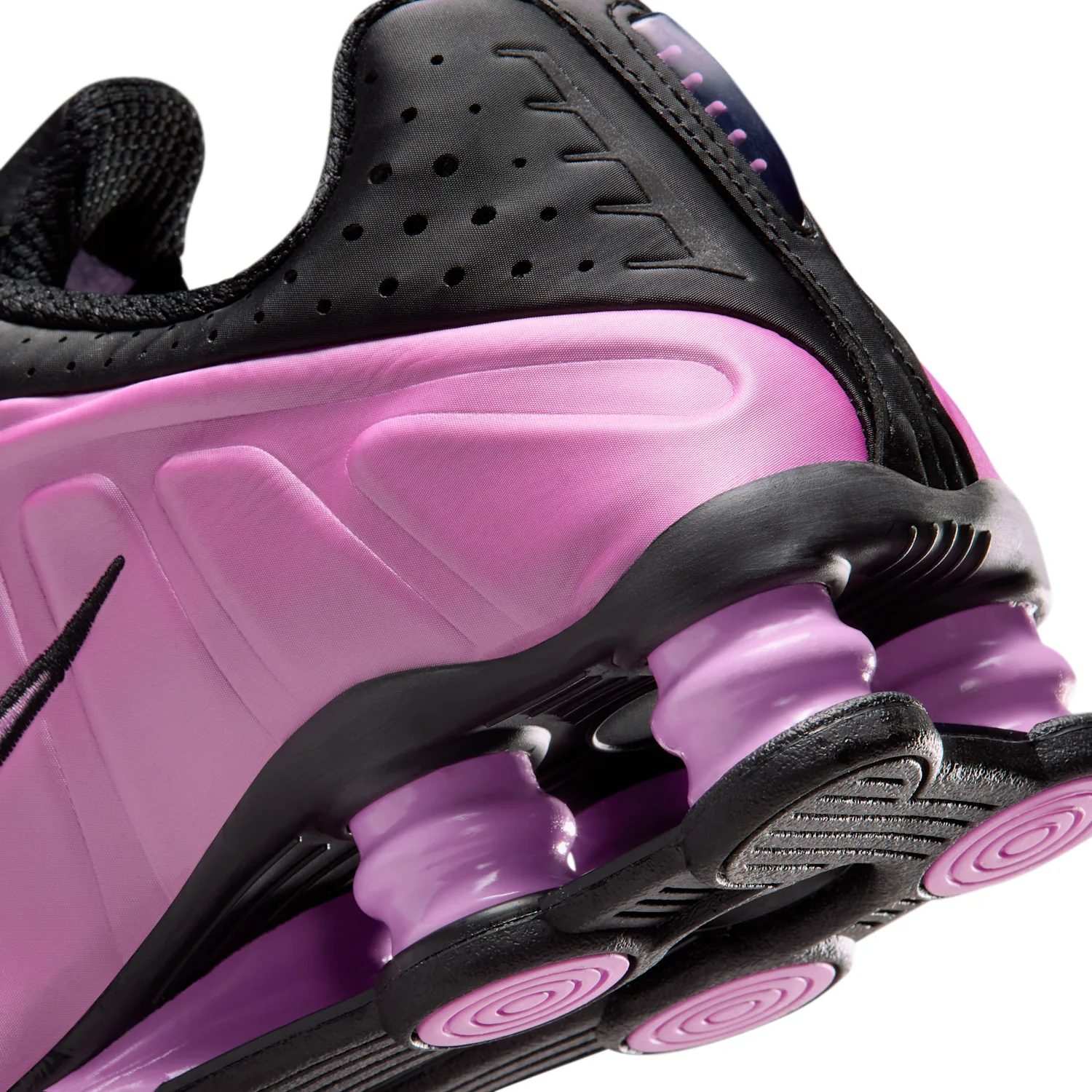 Nike Shox R4 image 8