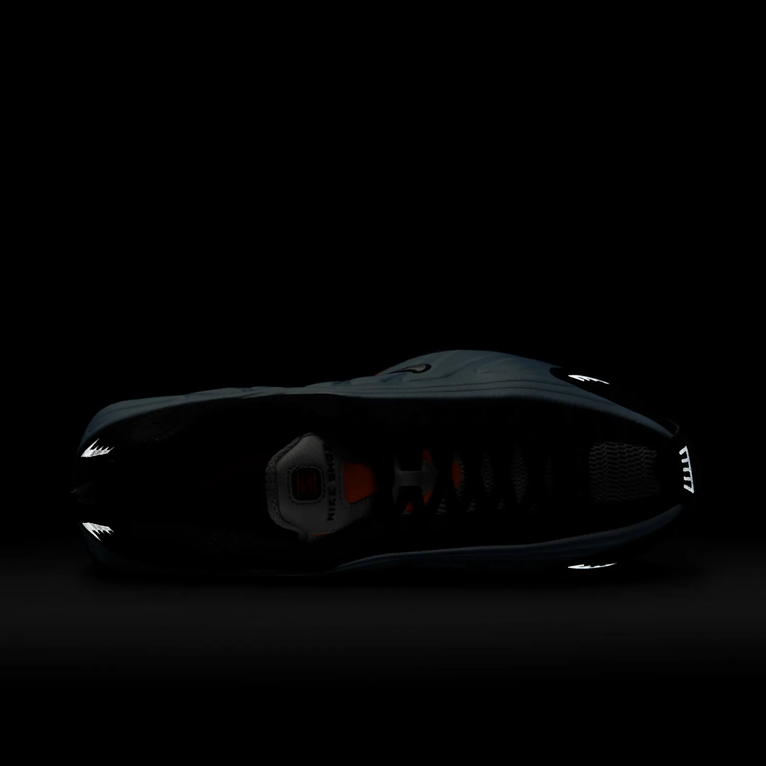 Nike Shox R4 image 12