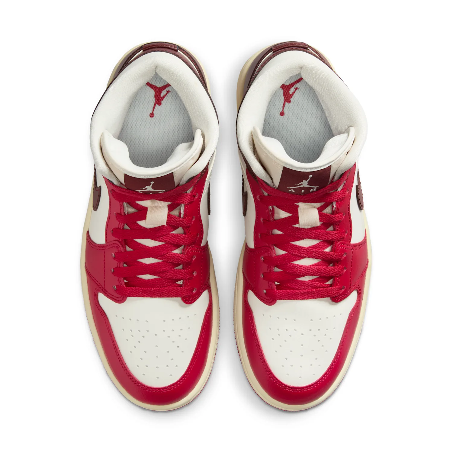 Air Jordan 1 Mid image 4