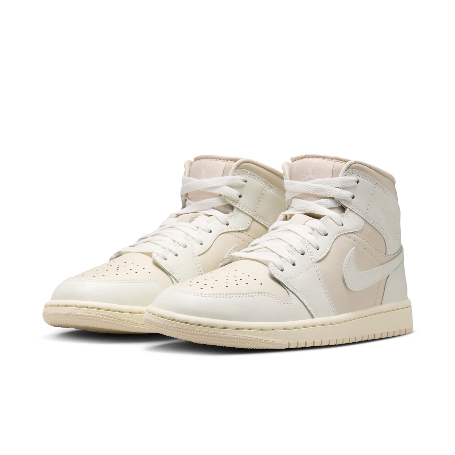 Air Jordan 1 Mid image 5