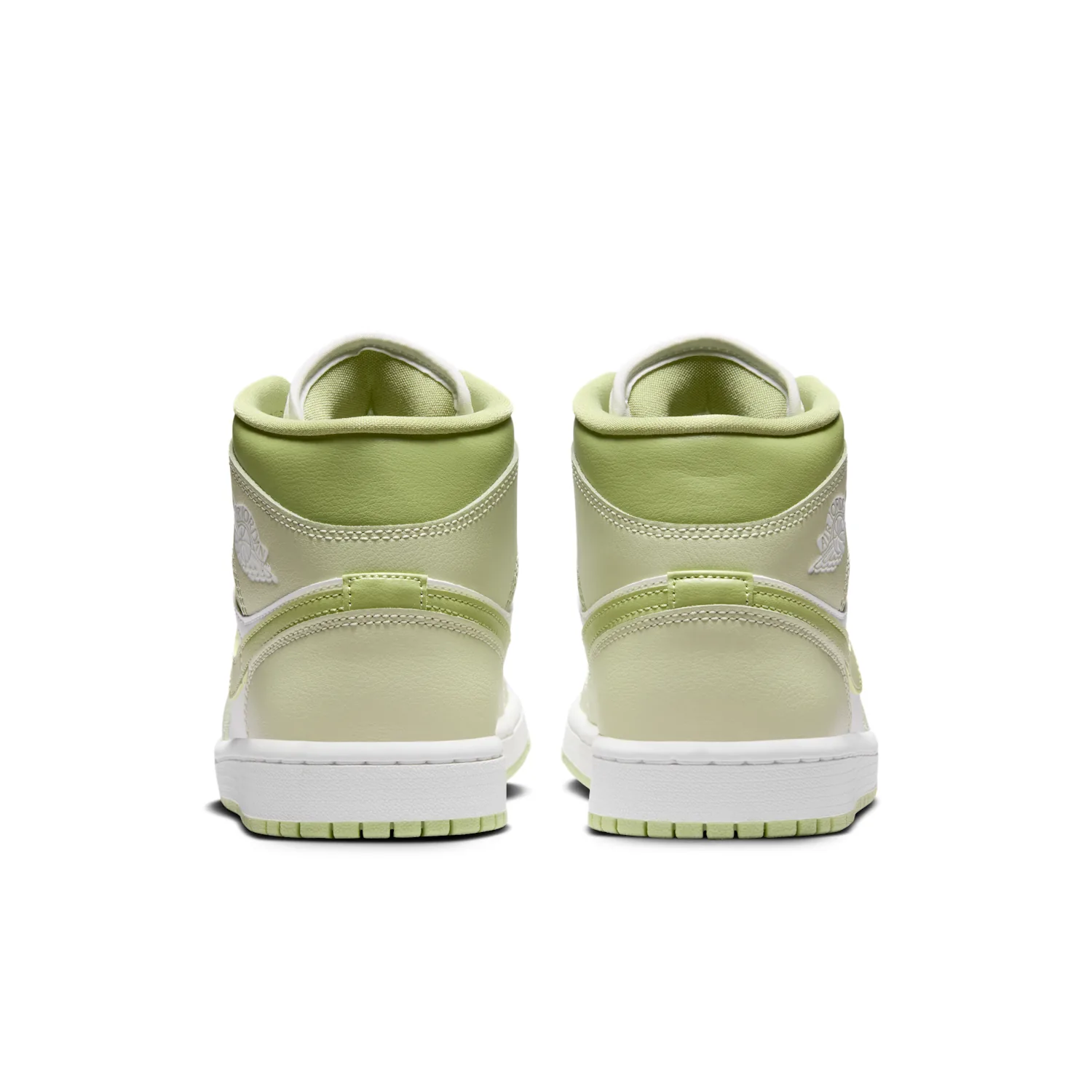 Air Jordan 1 Mid image 6