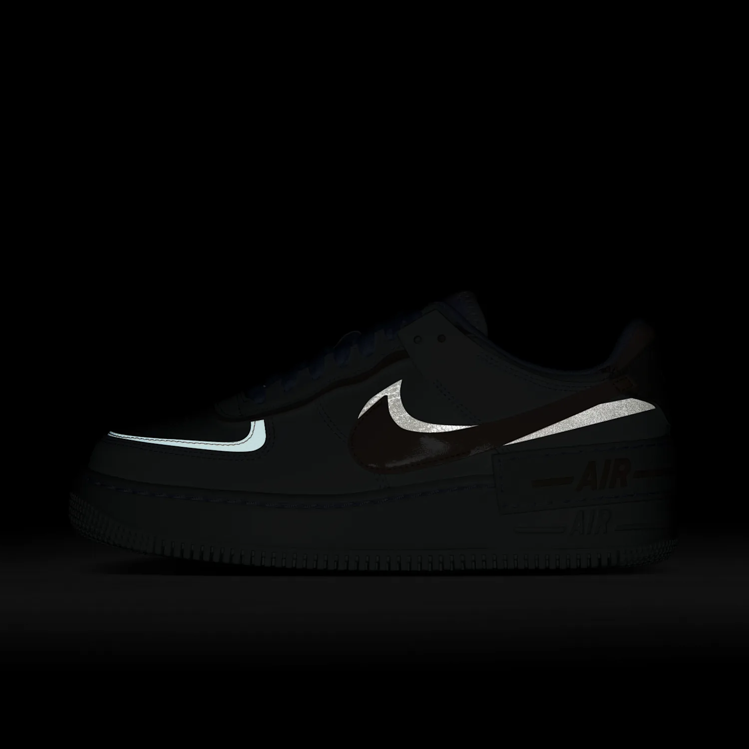 Nike Air Force 1 Shadow image 2