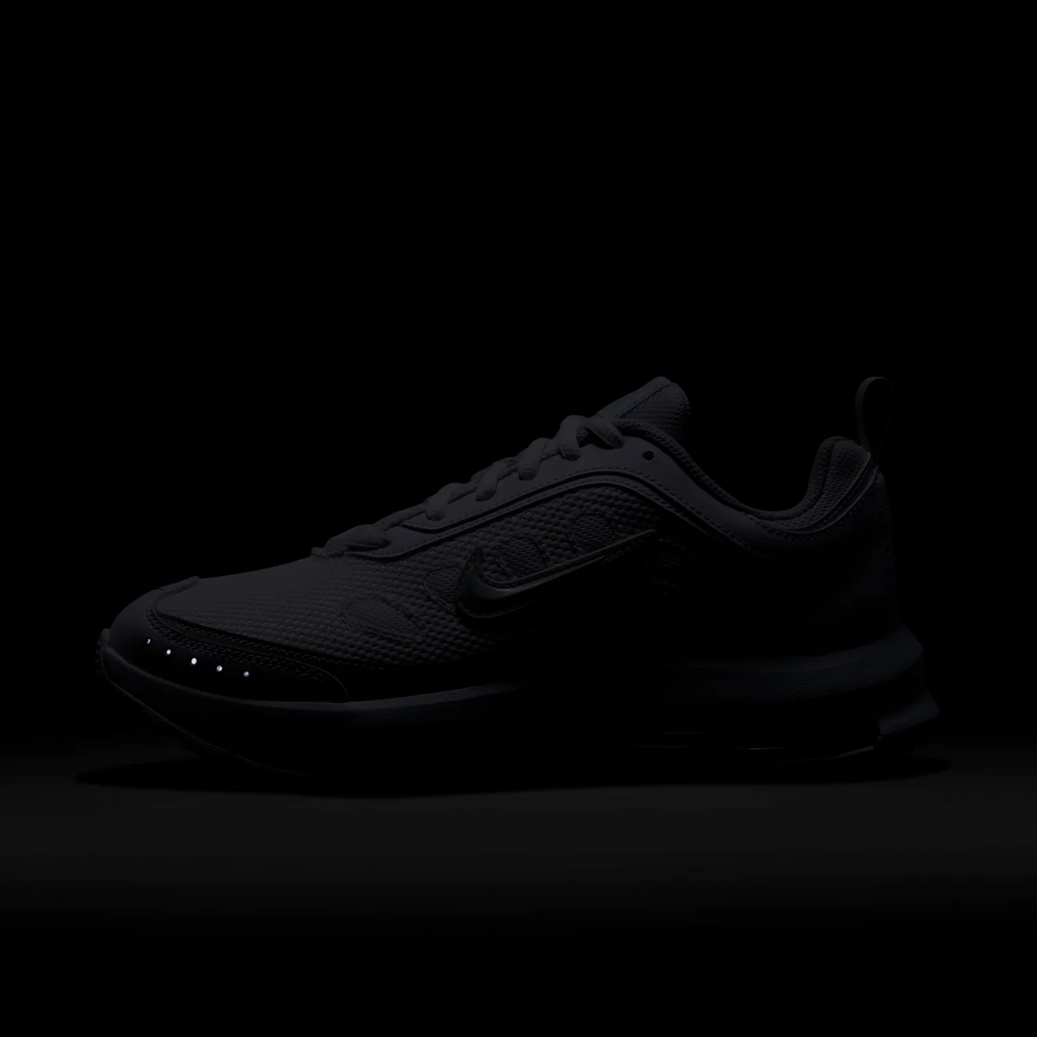 Nike Air Max AP image 2