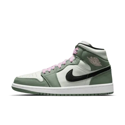 Air Jordan 1 Mid SE