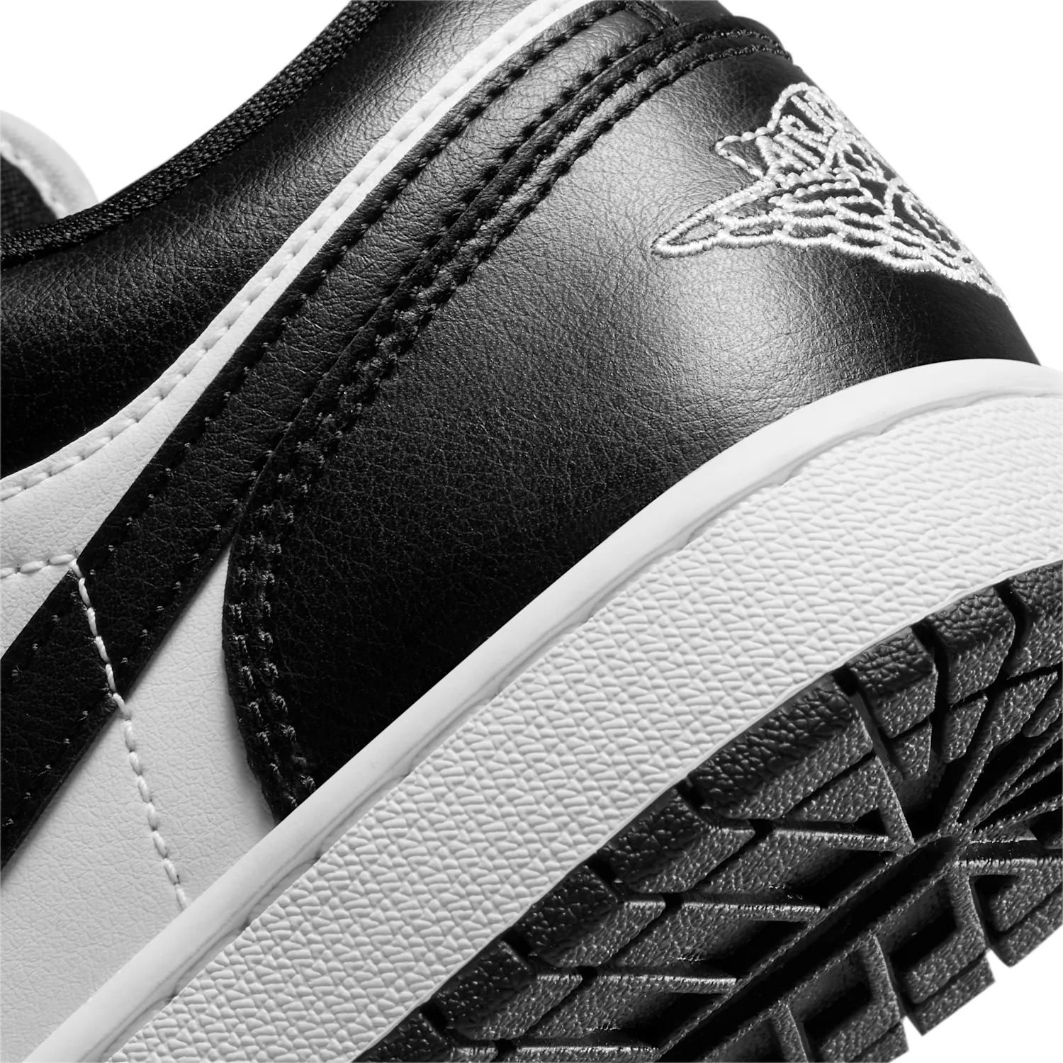 Air Jordan 1 Low image 8