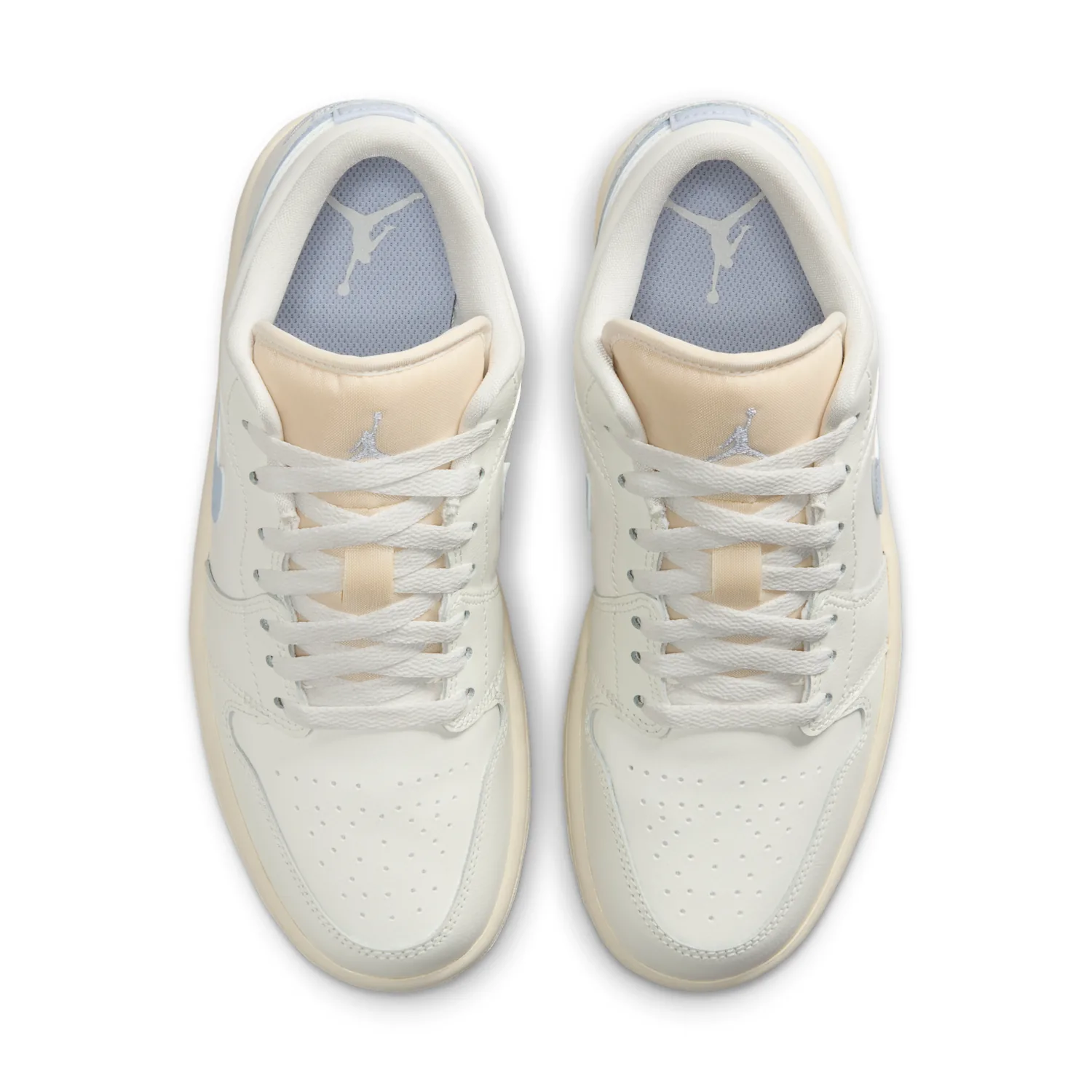 Air Jordan 1 Low image 4