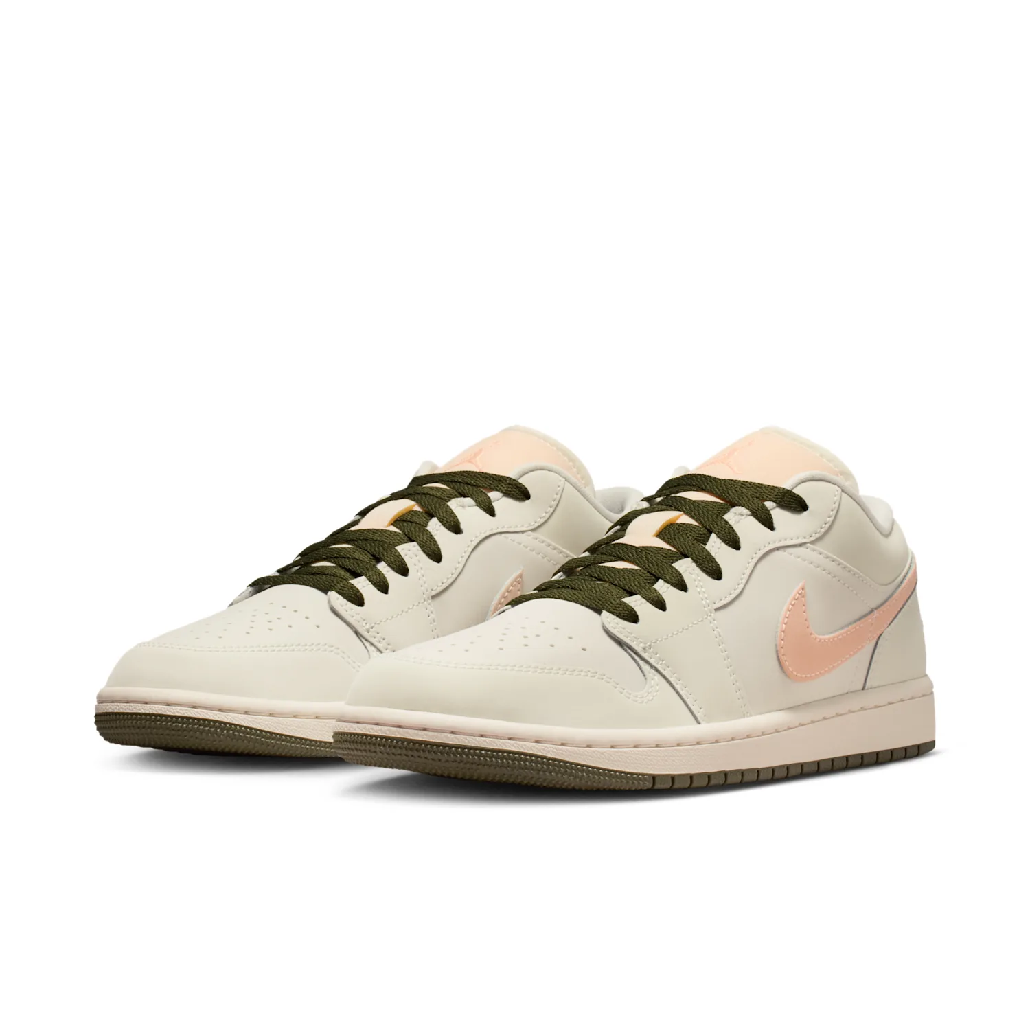 Air Jordan 1 Low image 5