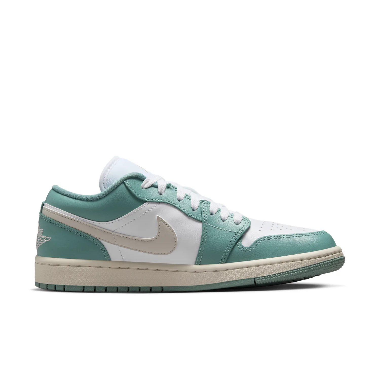 Air Jordan 1 Low image 3