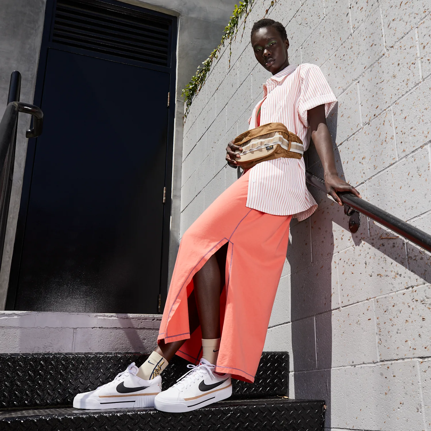 Nike Court Legacy Lift image 2