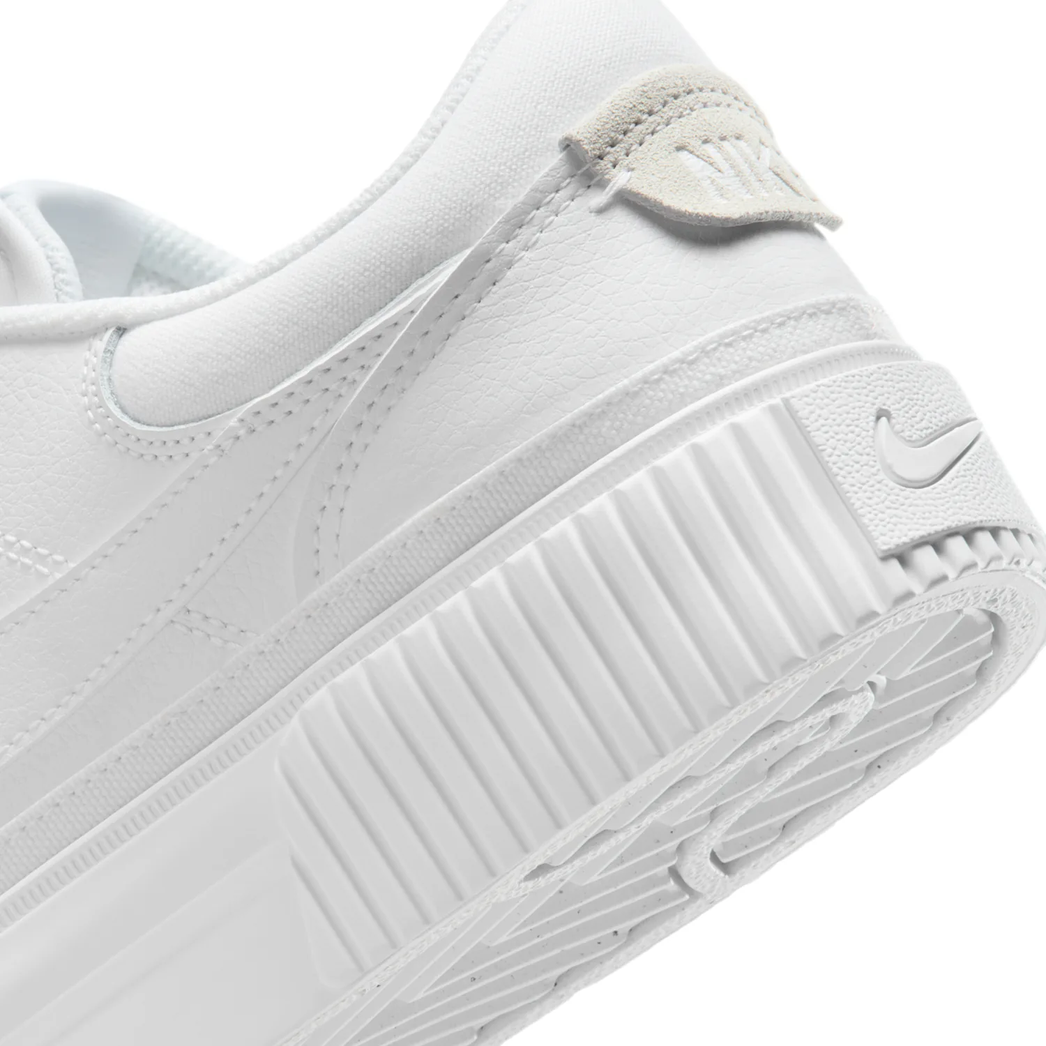 Nike Court Legacy Lift image 10