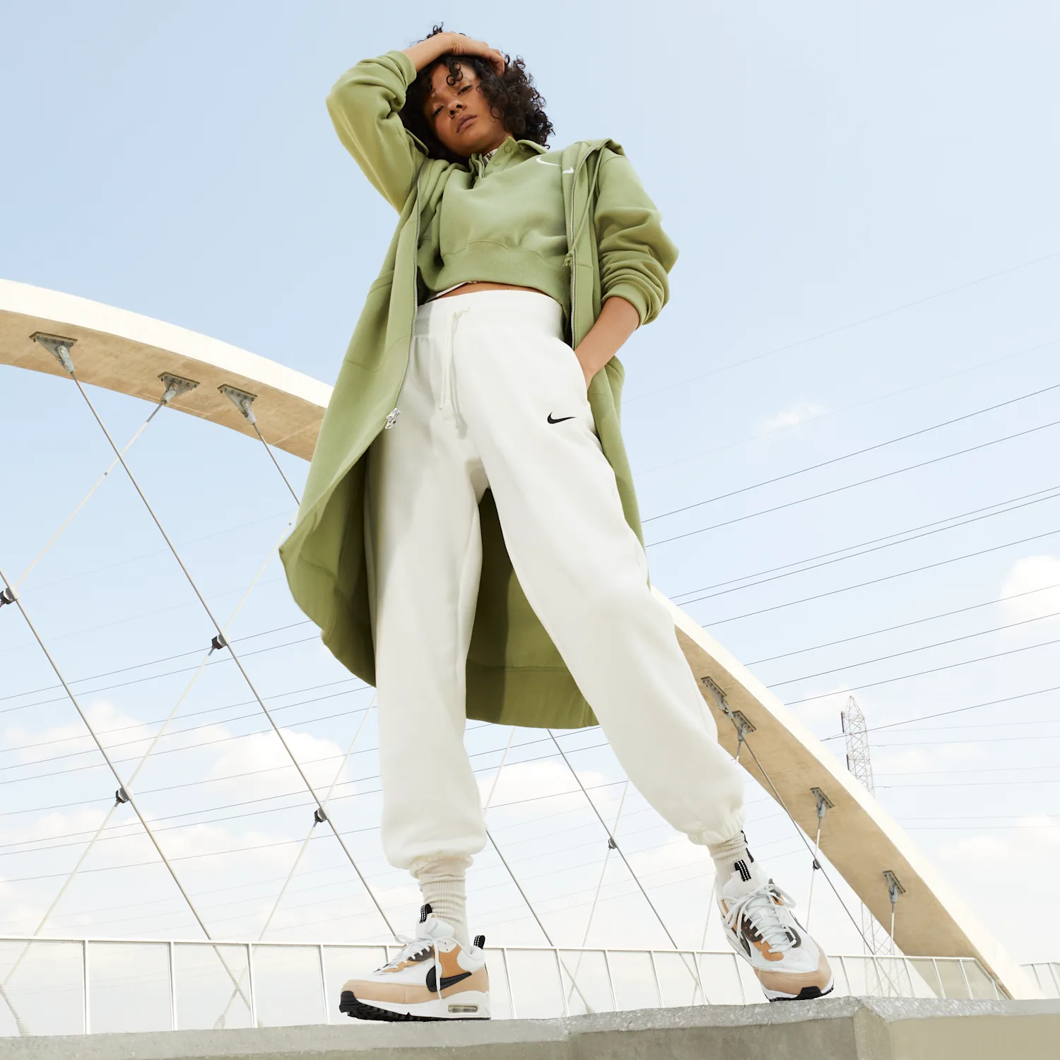 Nike Air Max 90 Futura image 2