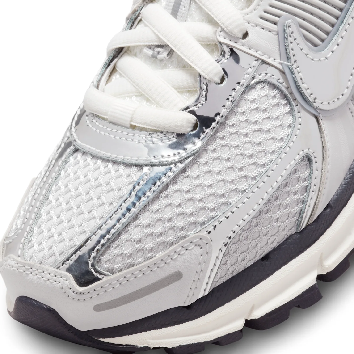 Nike Zoom Vomero 5 image 10