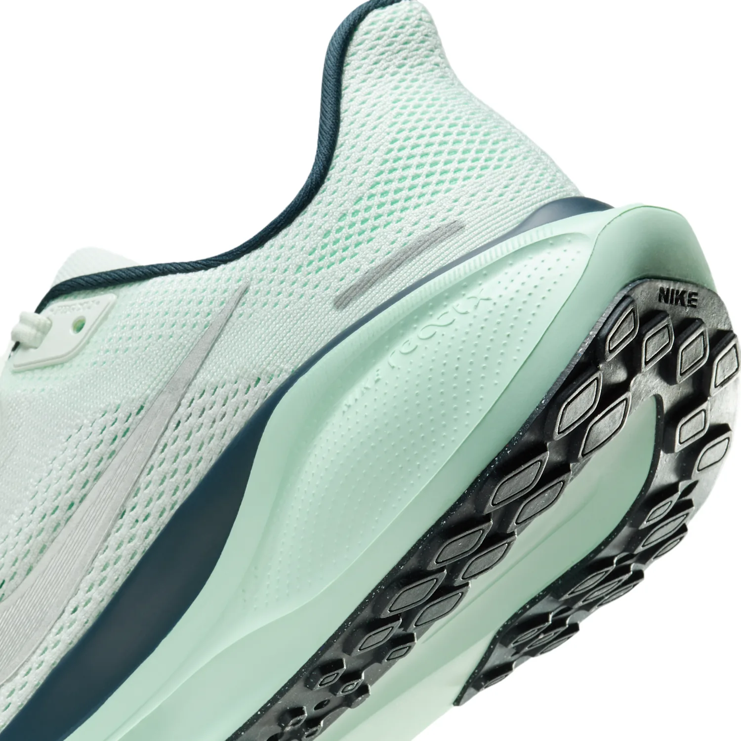 Nike Pegasus 41 image 8