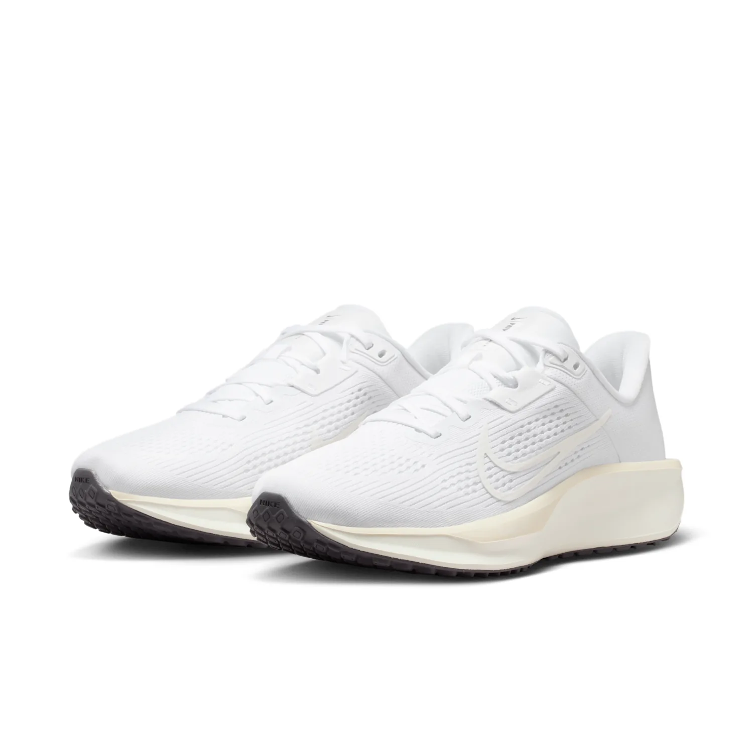 Nike Quest 6 image 5