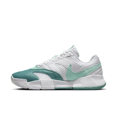 NikeCourt Lite 4