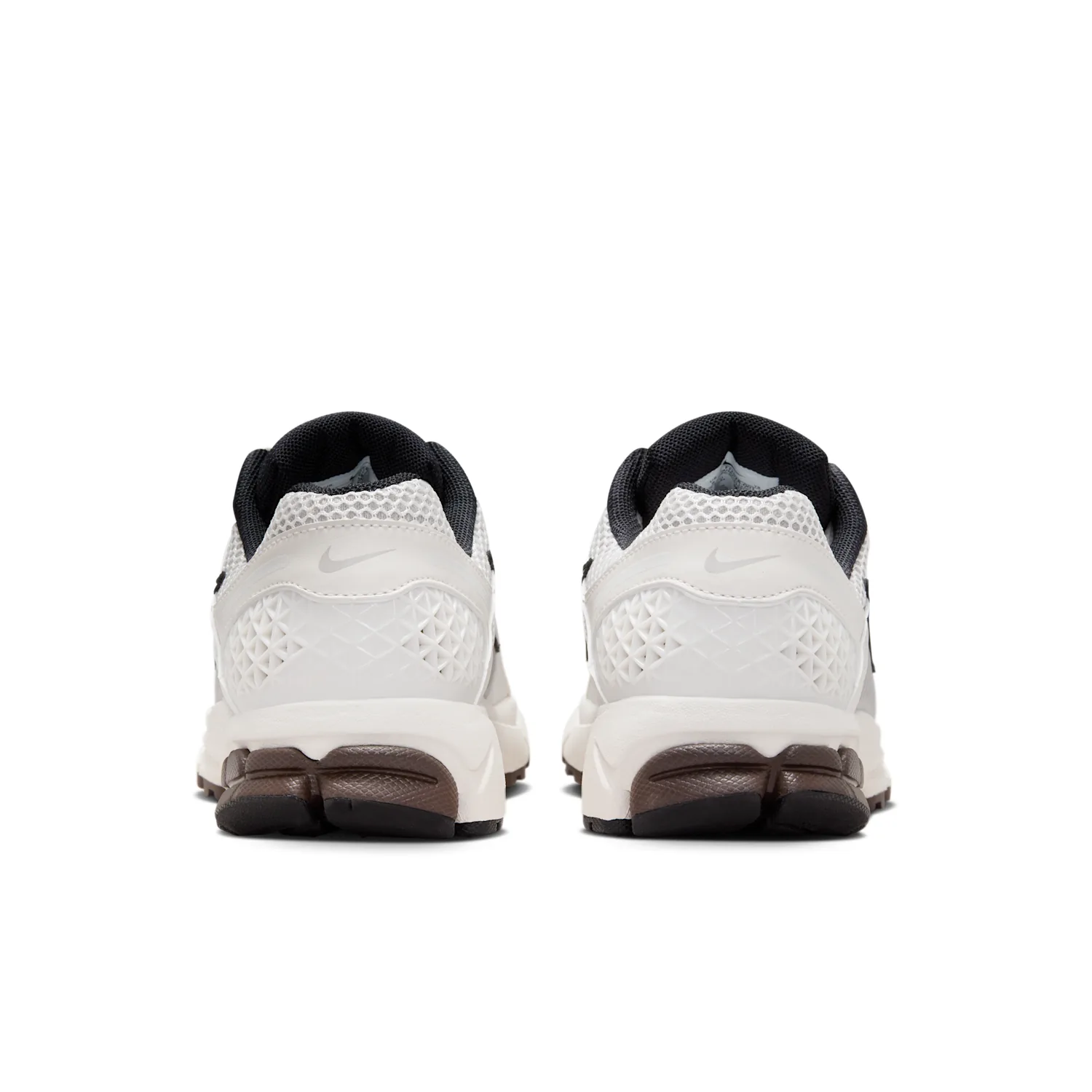 Nike Zoom Vomero 5 image 12