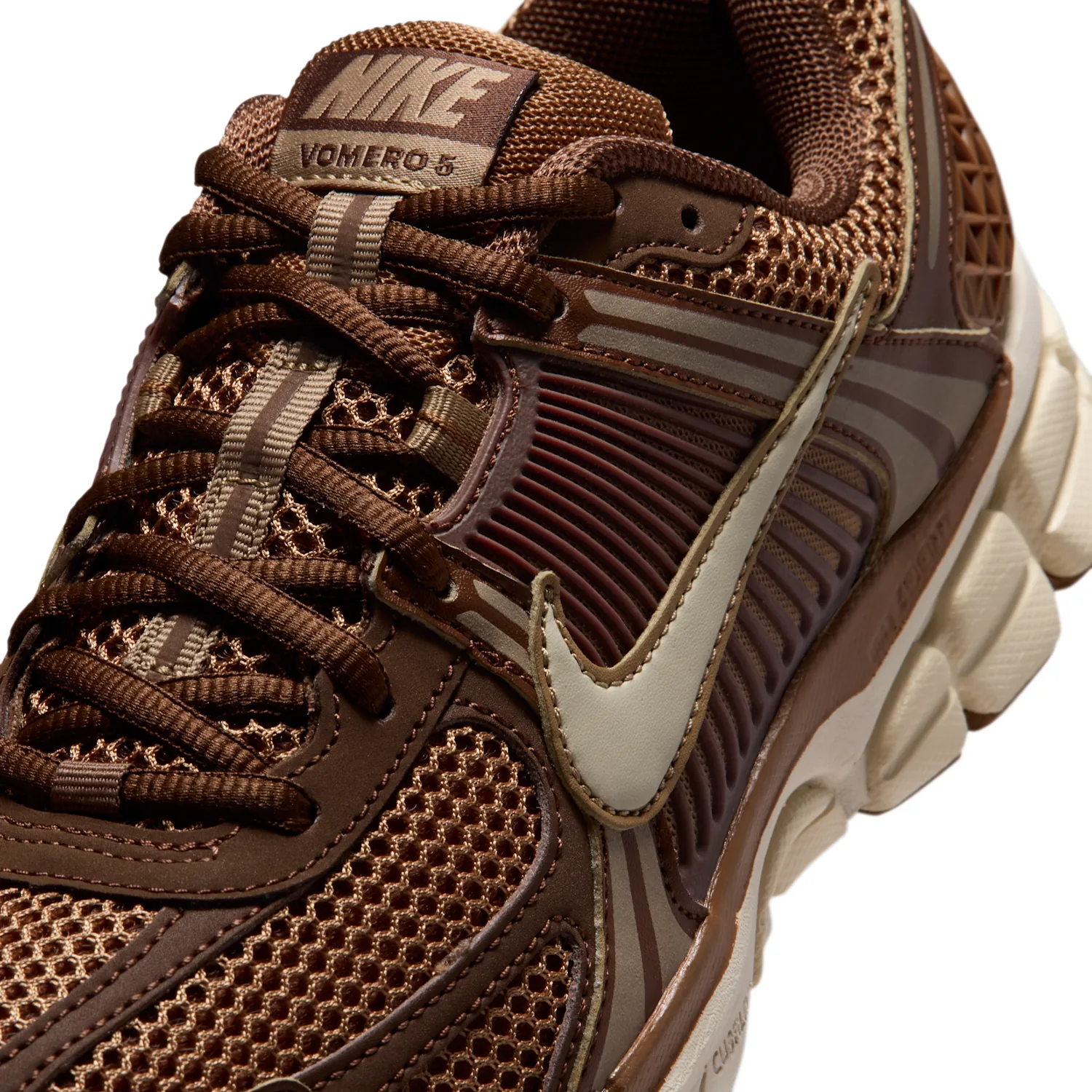 Nike Zoom Vomero 5 image 7
