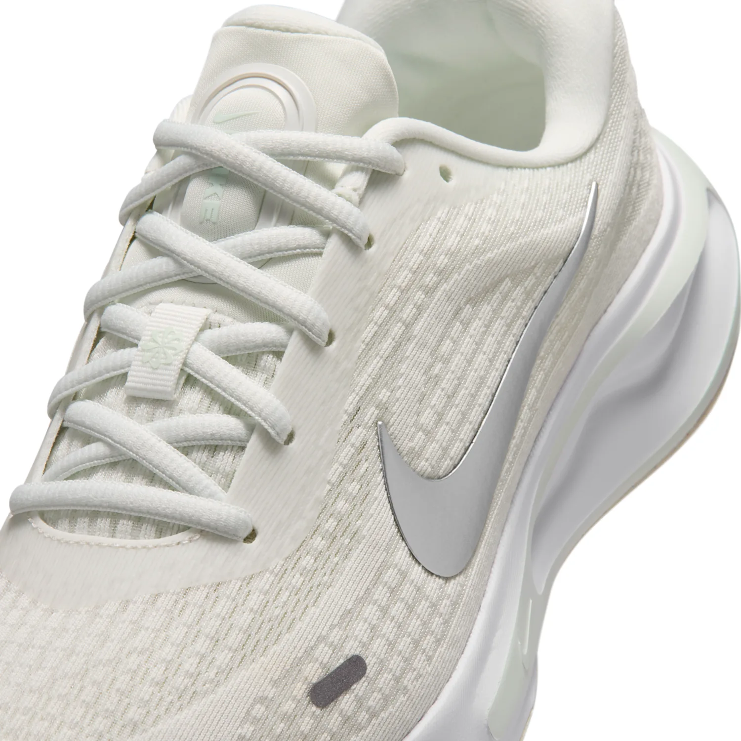 Nike Journey Run image 7