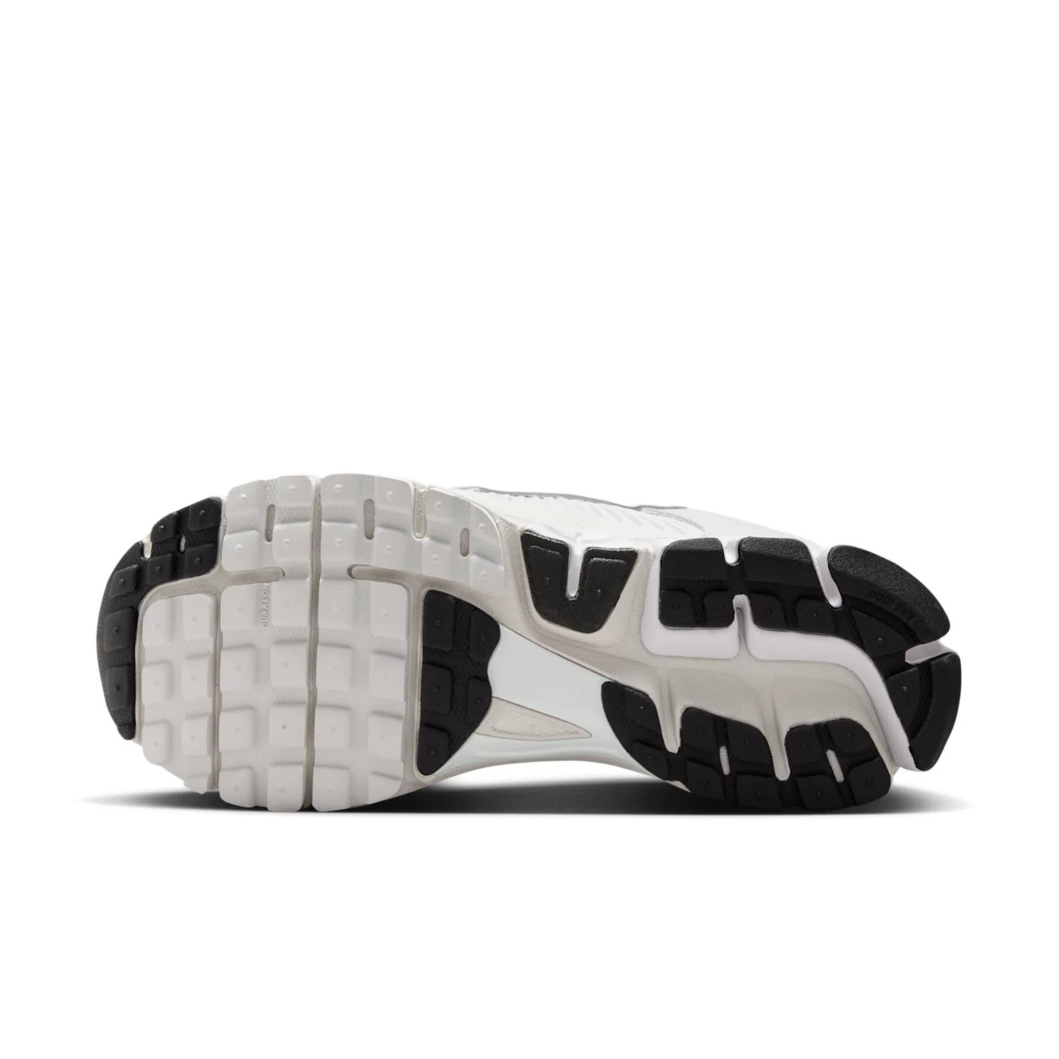 Nike Zoom Vomero 5 image 8